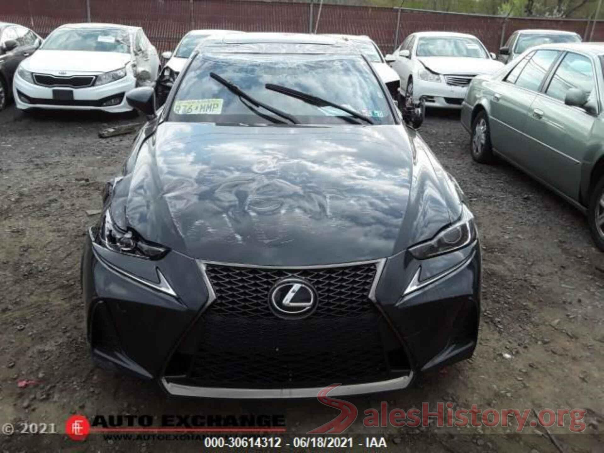 JTHCE1D22H5013040 2017 LEXUS IS