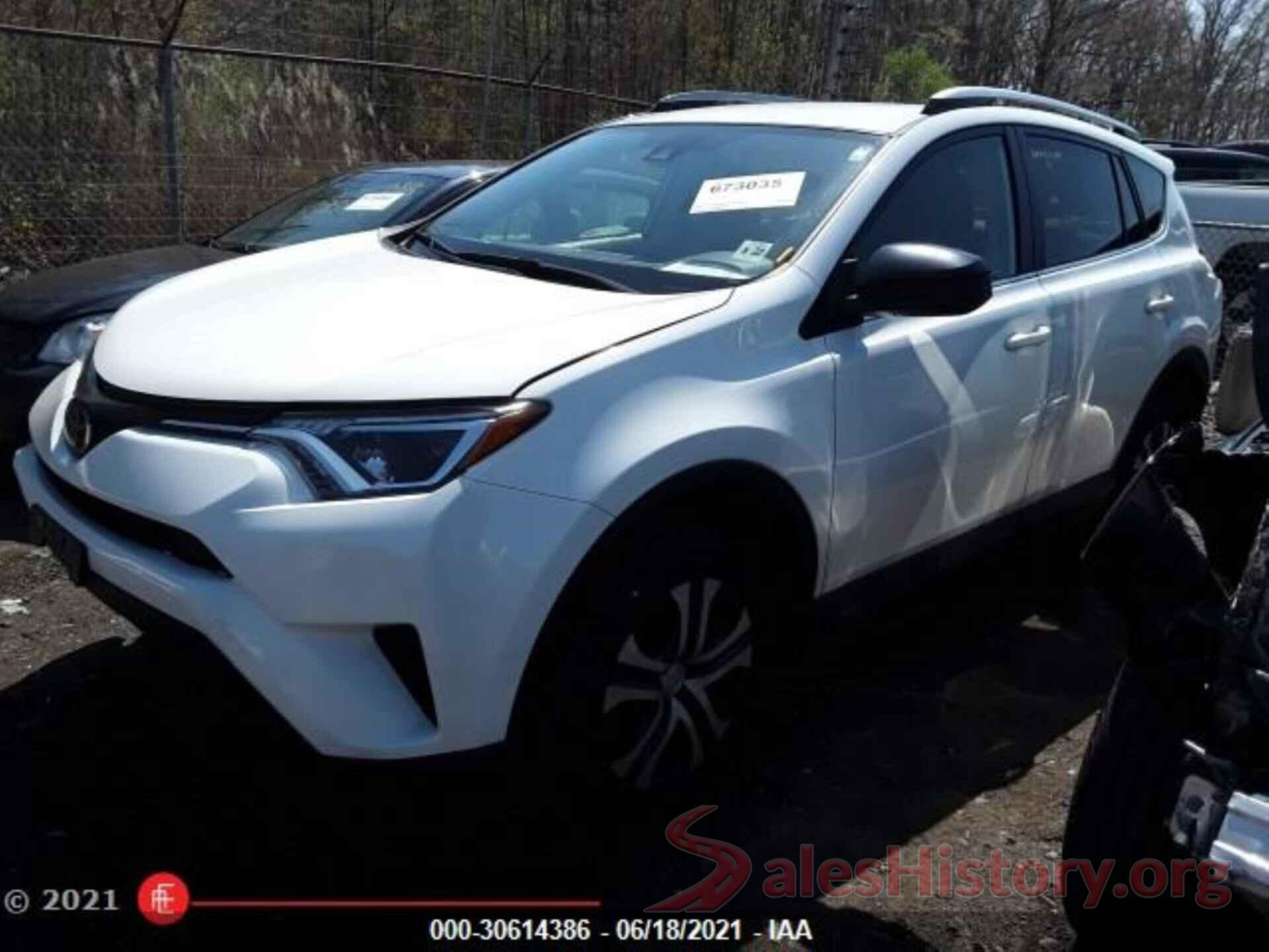 JTMBFREV1HJ705069 2017 TOYOTA RAV4