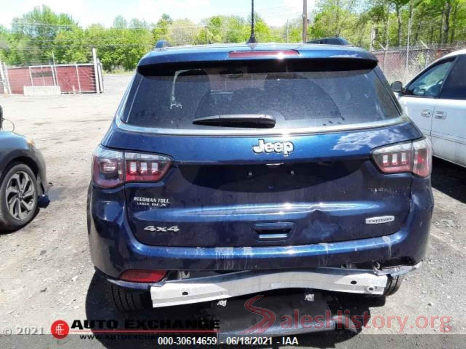 3C4NJDBB7KT697178 2019 JEEP COMPASS