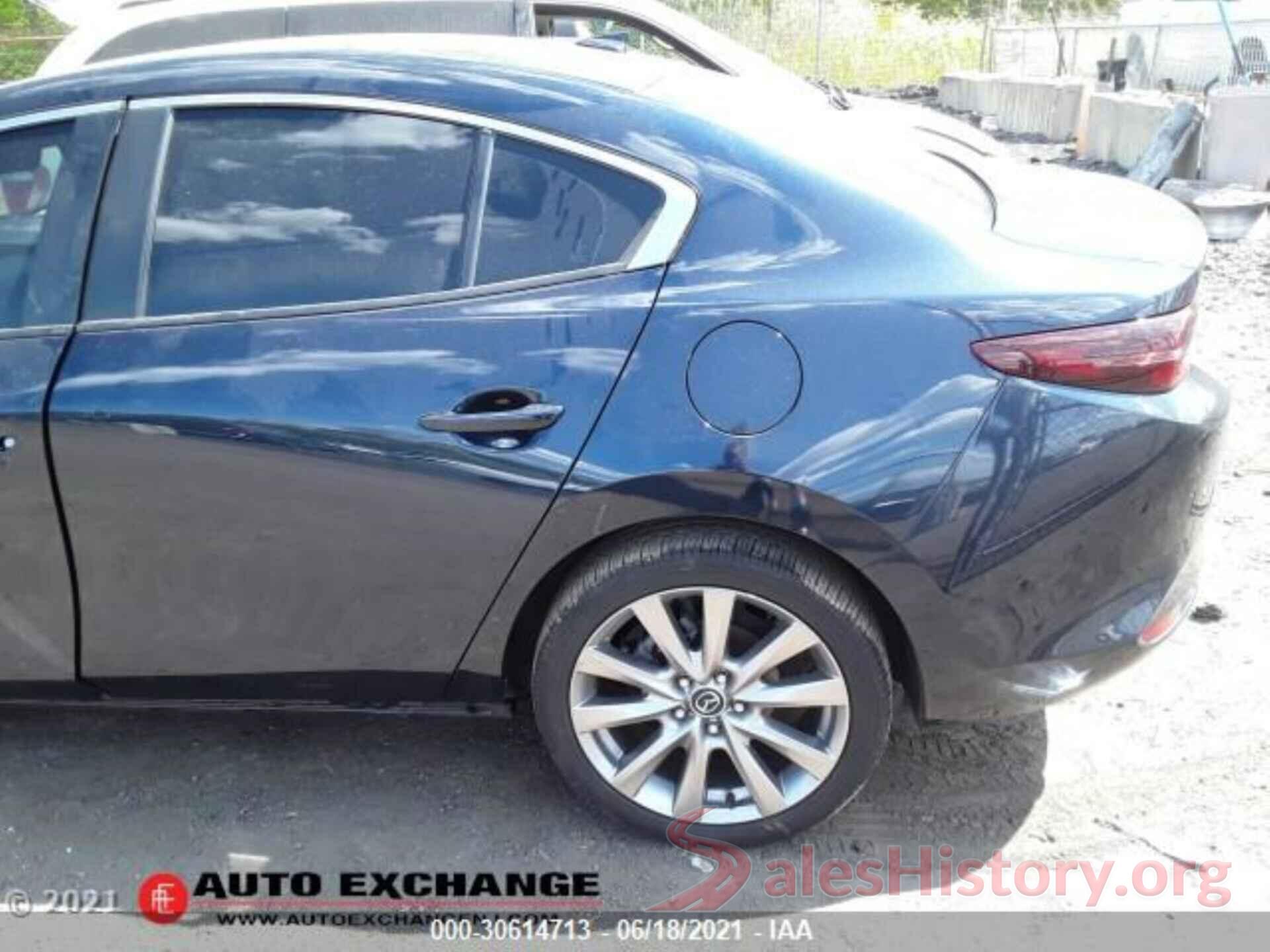 JM1BPBCM5K1107640 2019 MAZDA MAZDA3 SEDAN