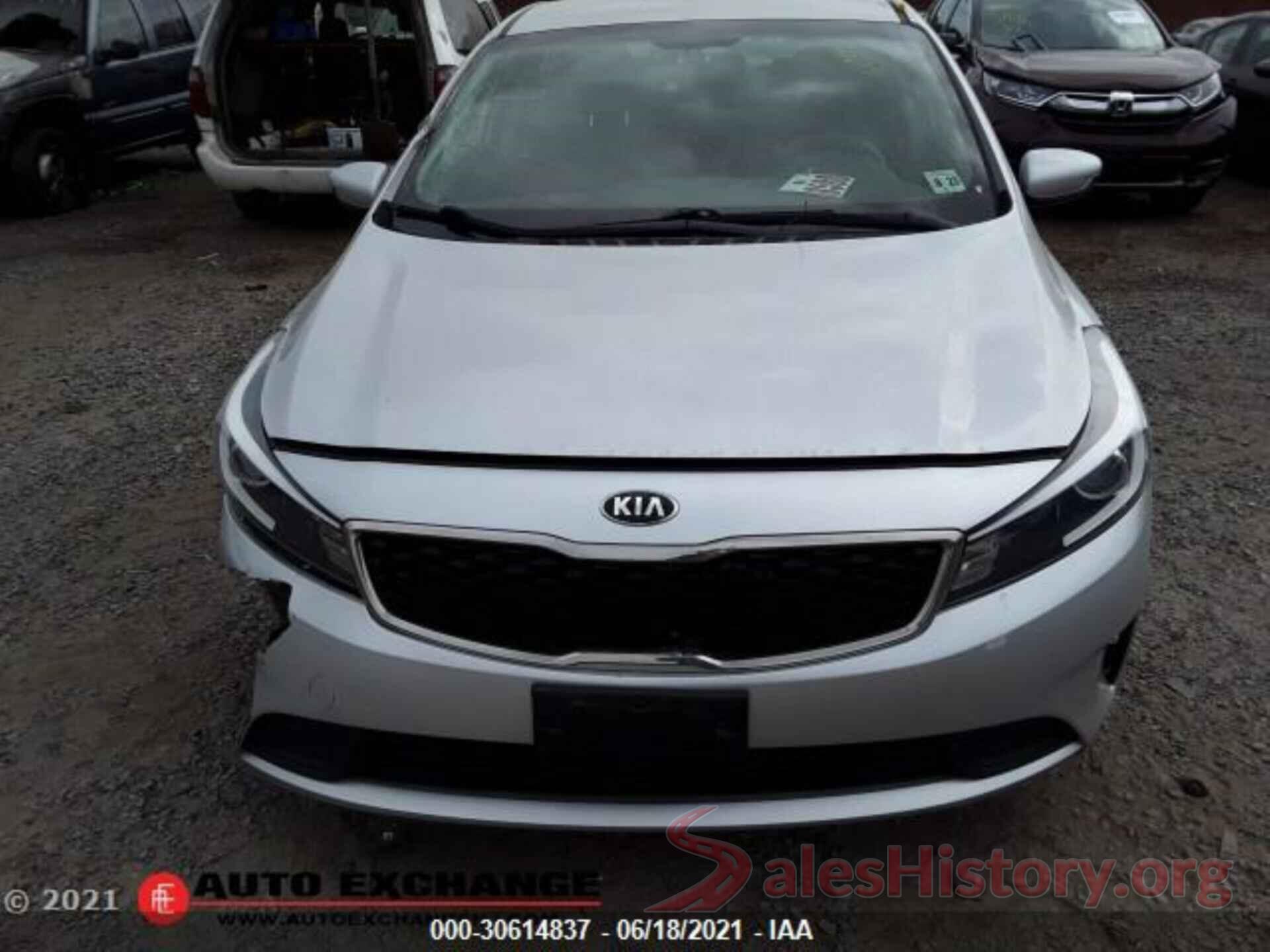 3KPFL4A75JE248418 2018 KIA FORTE