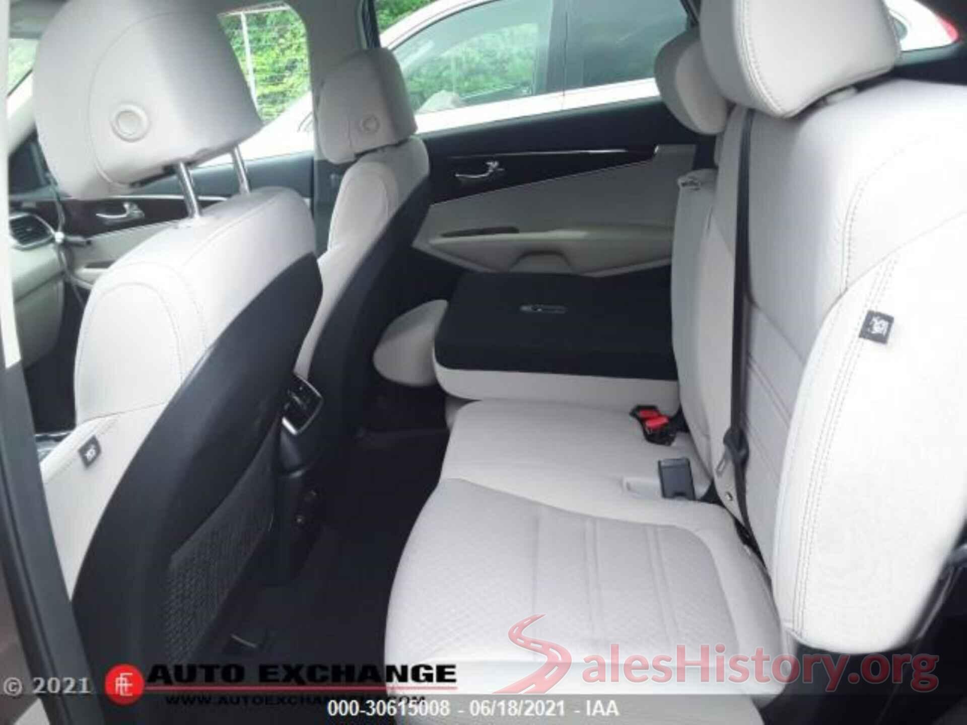 5XYPGDA36HG219433 2017 KIA SORENTO