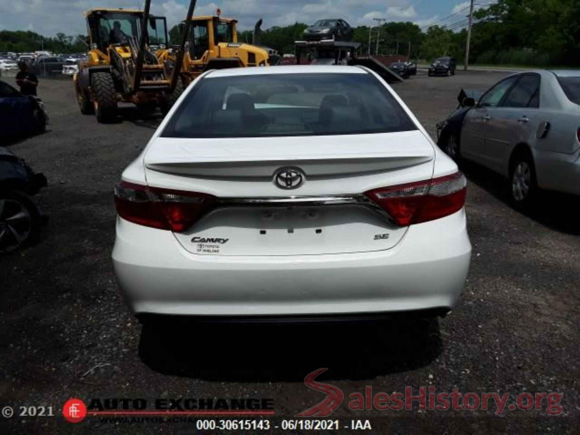 4T1BF1FK3HU759375 2017 TOYOTA CAMRY