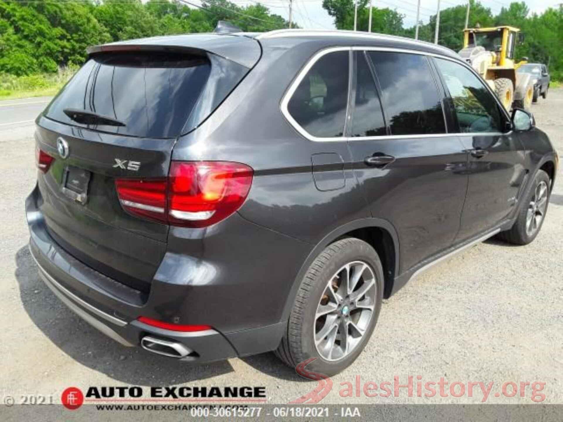 5UXKR0C51J0Y05608 2018 BMW X5