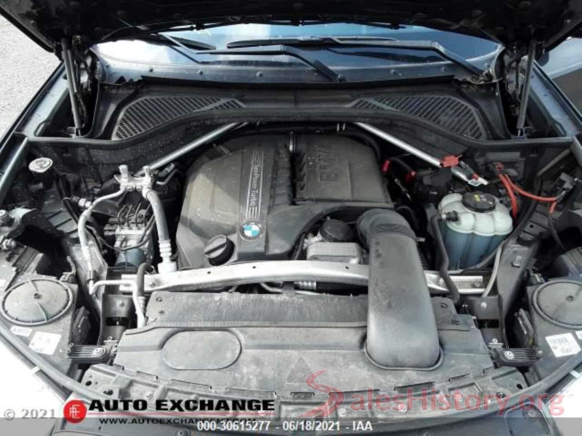 5UXKR0C51J0Y05608 2018 BMW X5