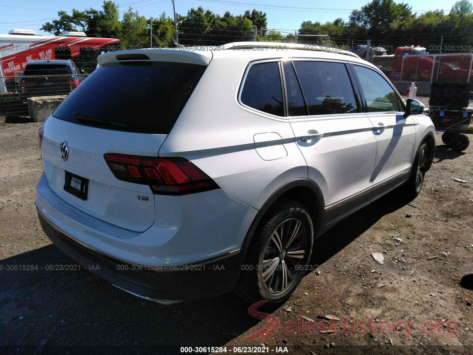 3VV3B7AX1JM028143 2018 VOLKSWAGEN TIGUAN