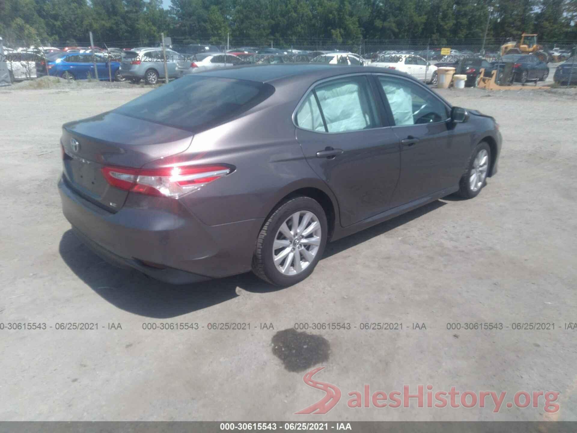 4T1B11HK0JU102101 2018 TOYOTA CAMRY