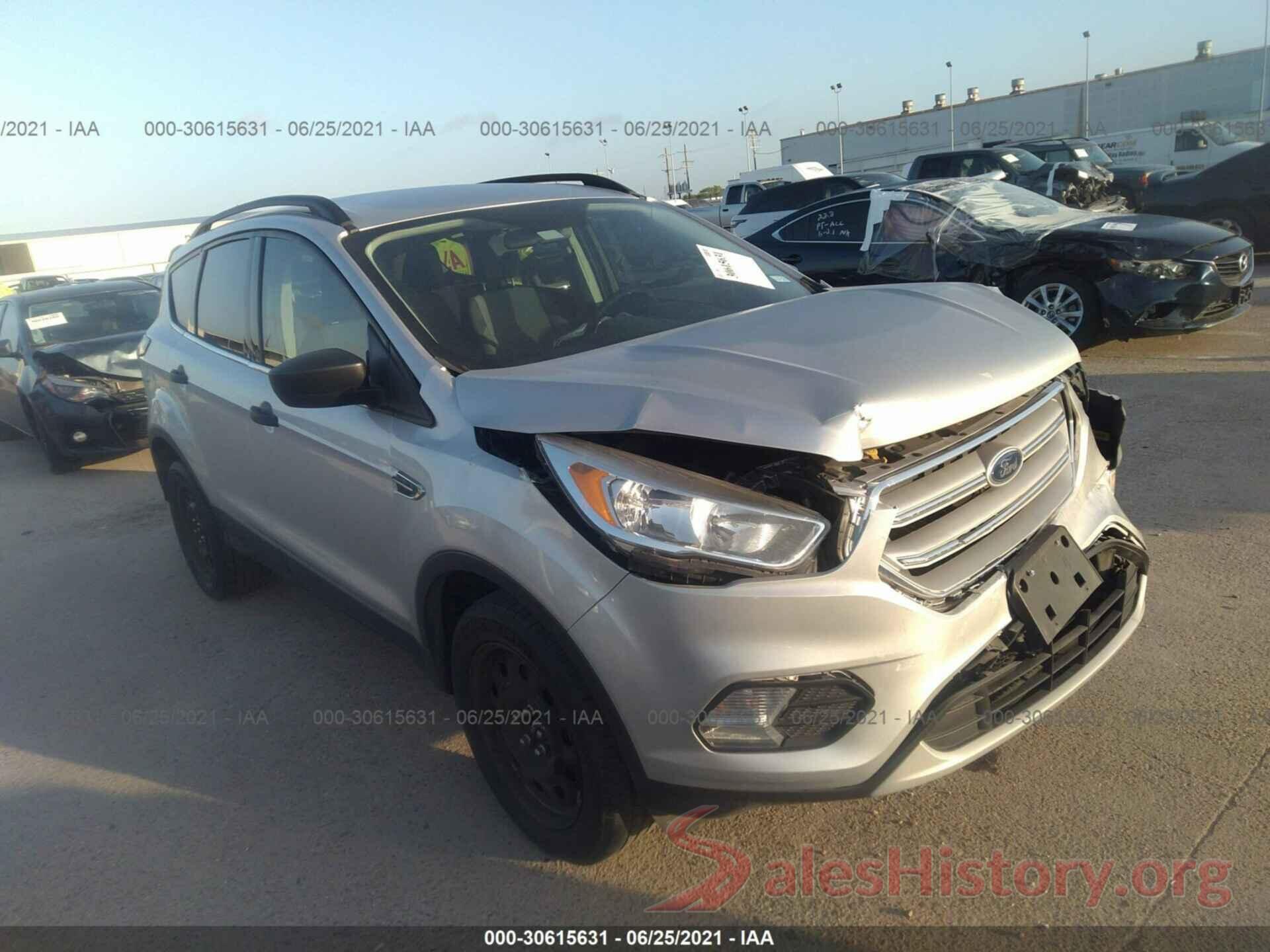 1FMCU9GD4JUA11572 2018 FORD ESCAPE