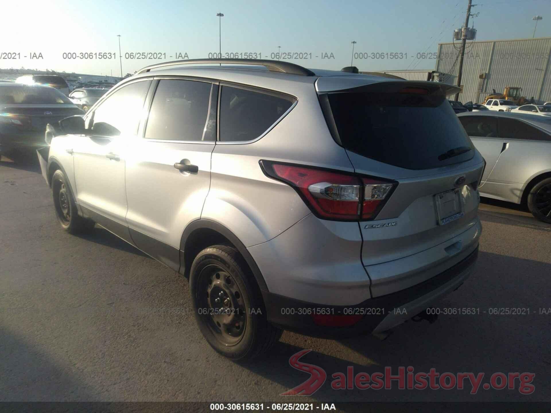 1FMCU9GD4JUA11572 2018 FORD ESCAPE