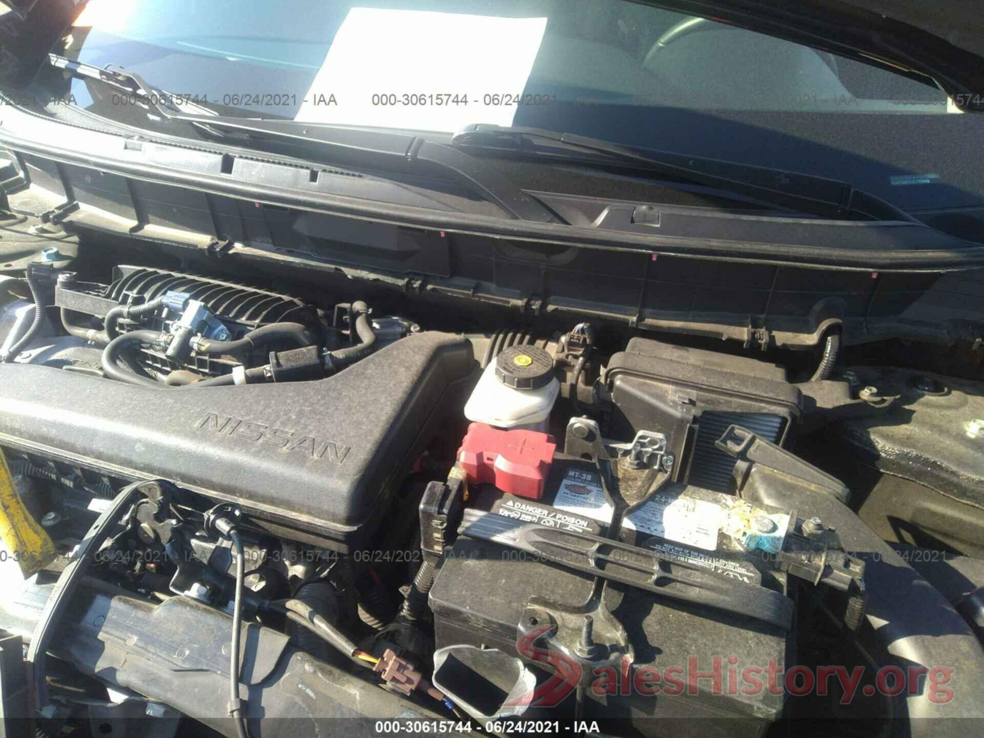 5N1AT2MTXJC780970 2018 NISSAN ROGUE