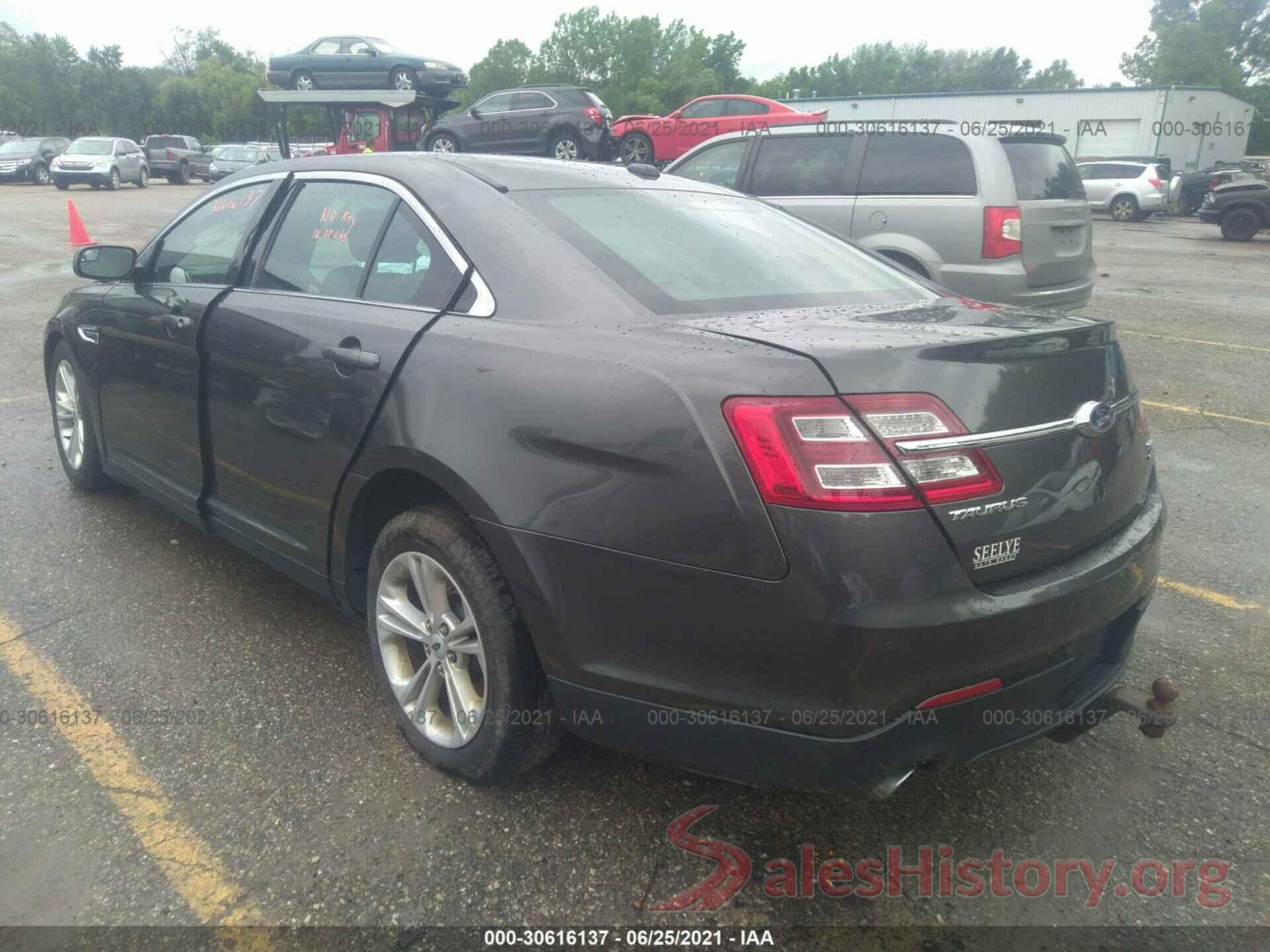 1FAHP2E82JG113830 2018 FORD TAURUS