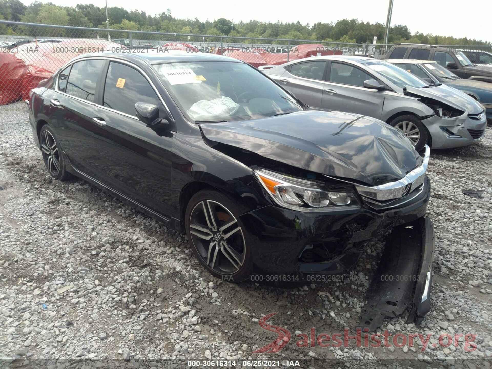 1HGCR2F52HA261218 2017 HONDA ACCORD SEDAN