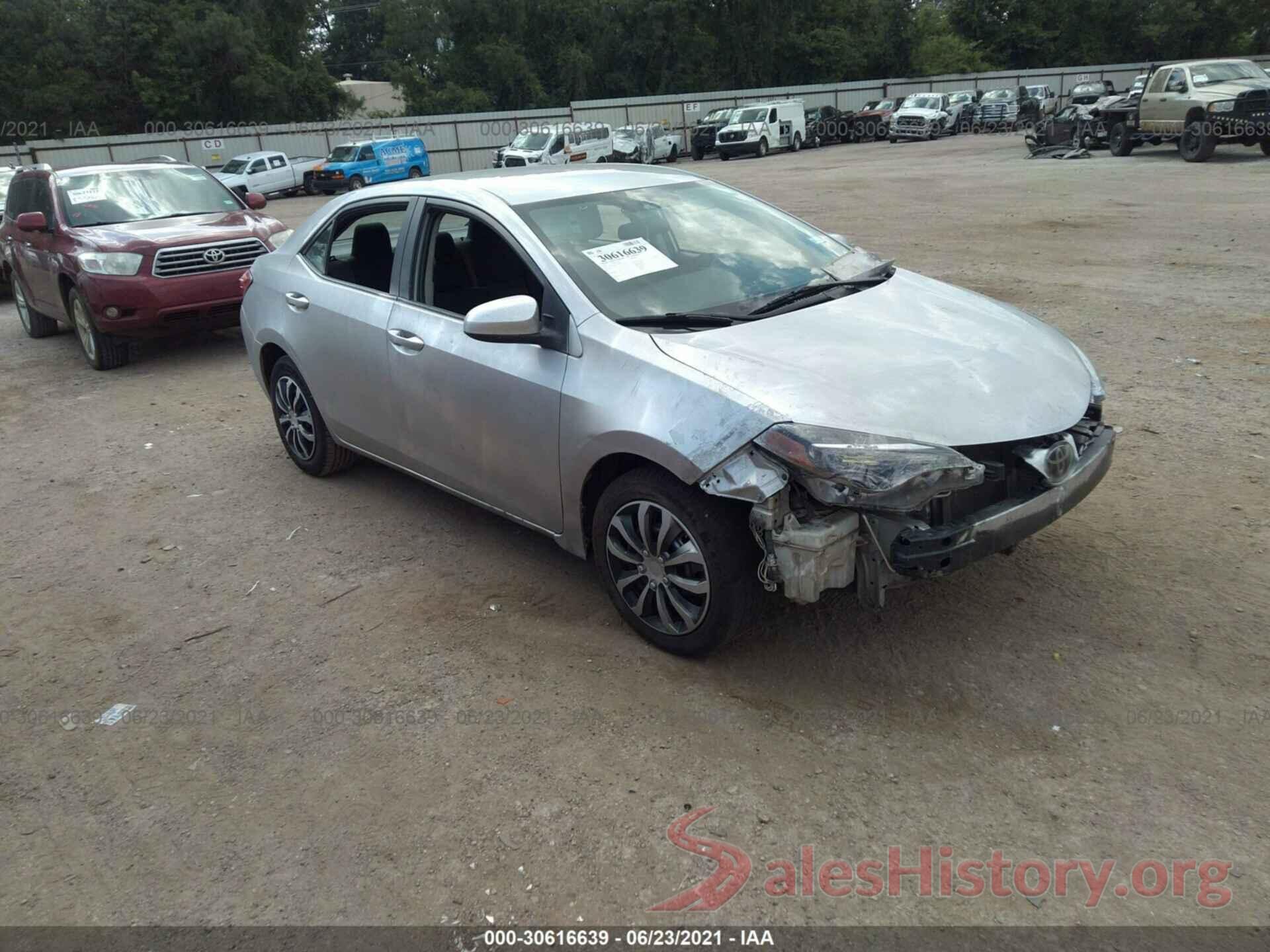 2T1BURHE3JC975035 2018 TOYOTA COROLLA