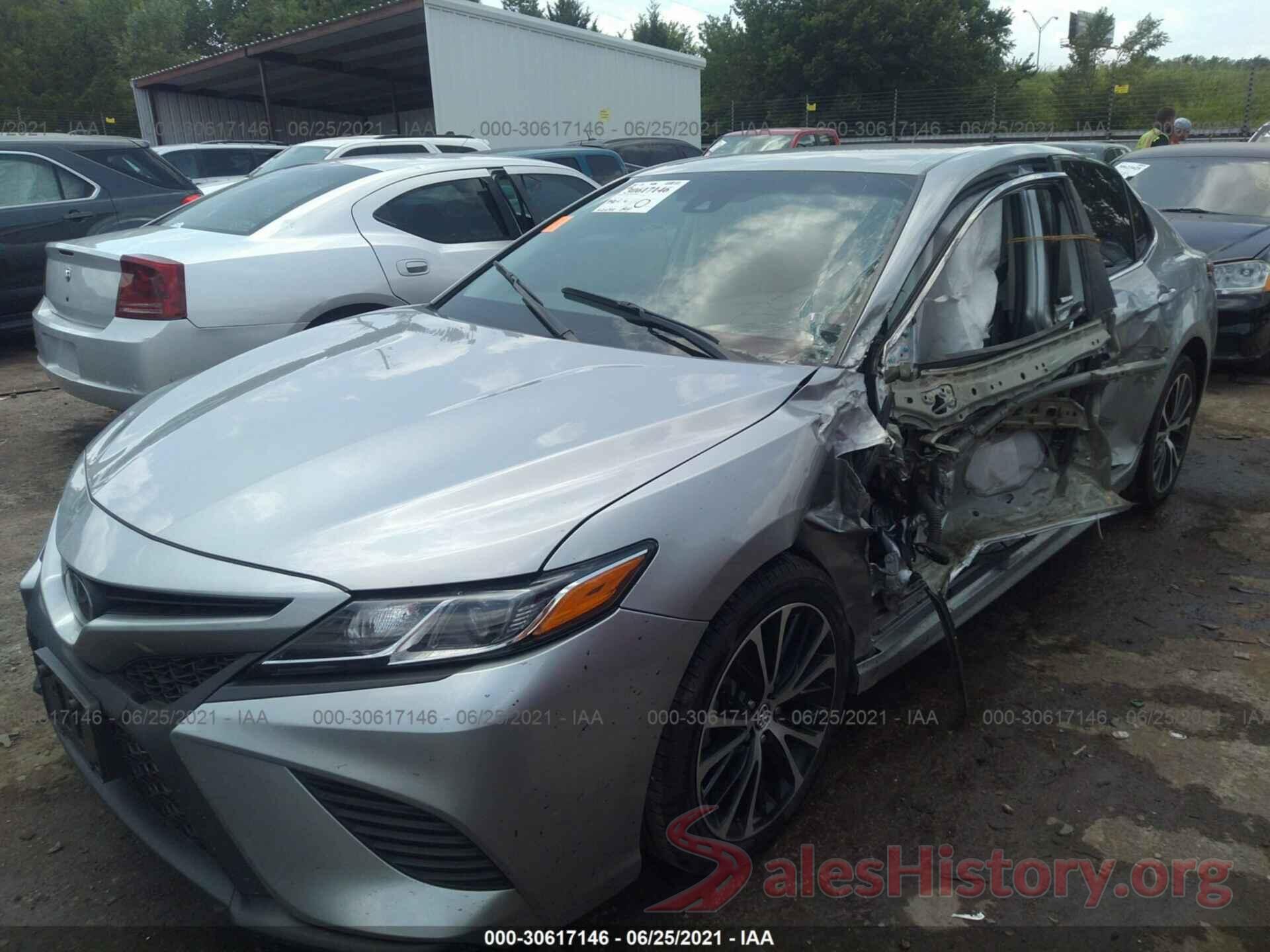 4T1B11HKXKU754595 2019 TOYOTA CAMRY