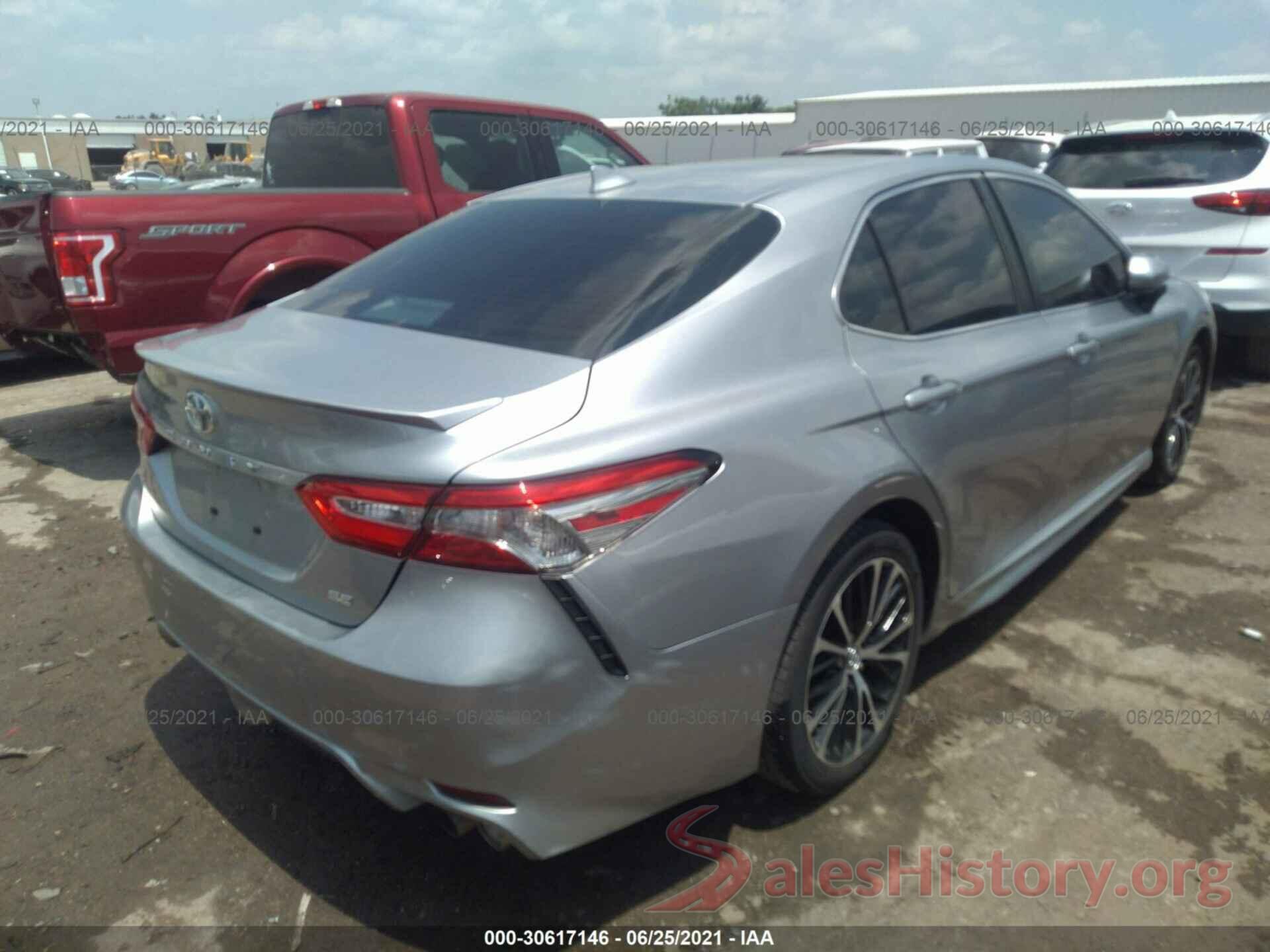 4T1B11HKXKU754595 2019 TOYOTA CAMRY