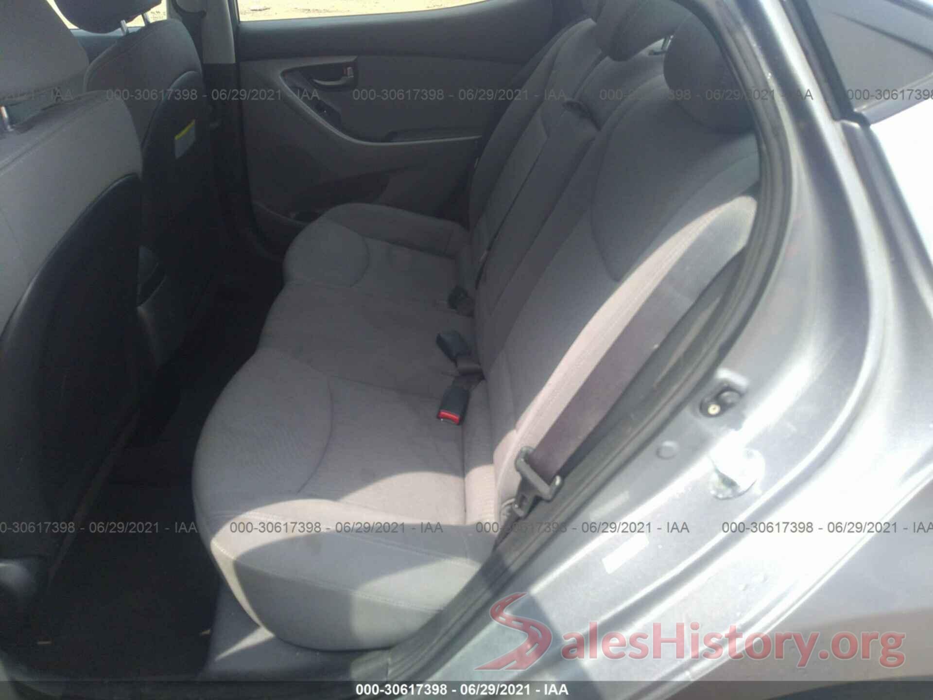 KMHDH4AE2GU504303 2016 HYUNDAI ELANTRA