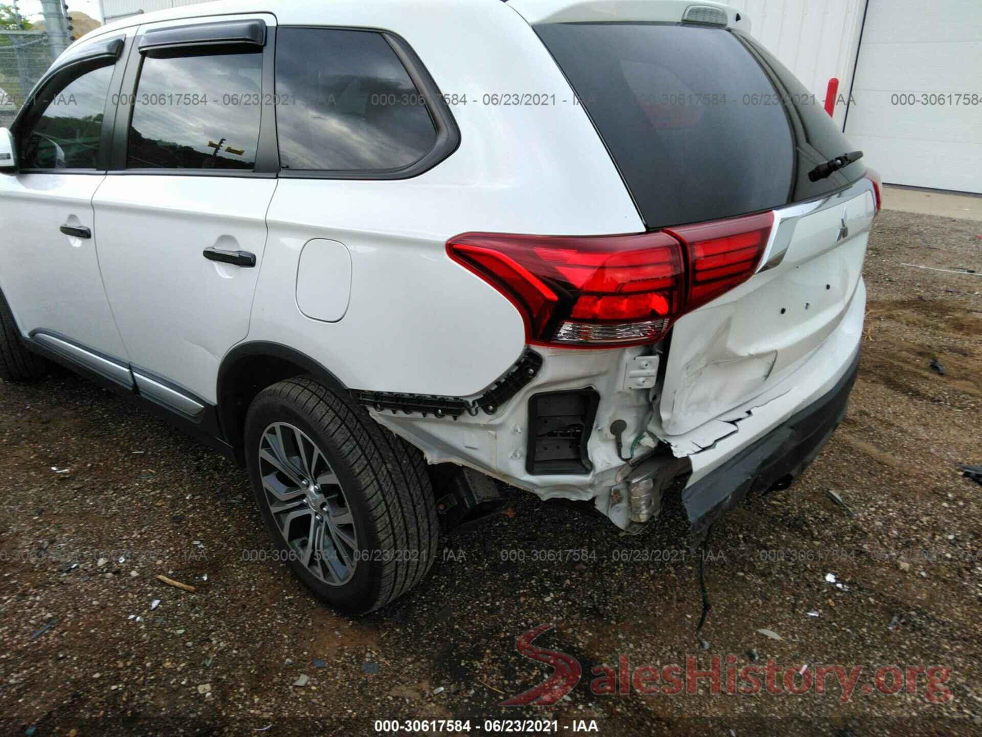 JA4AZ3A31JZ039823 2018 MITSUBISHI OUTLANDER