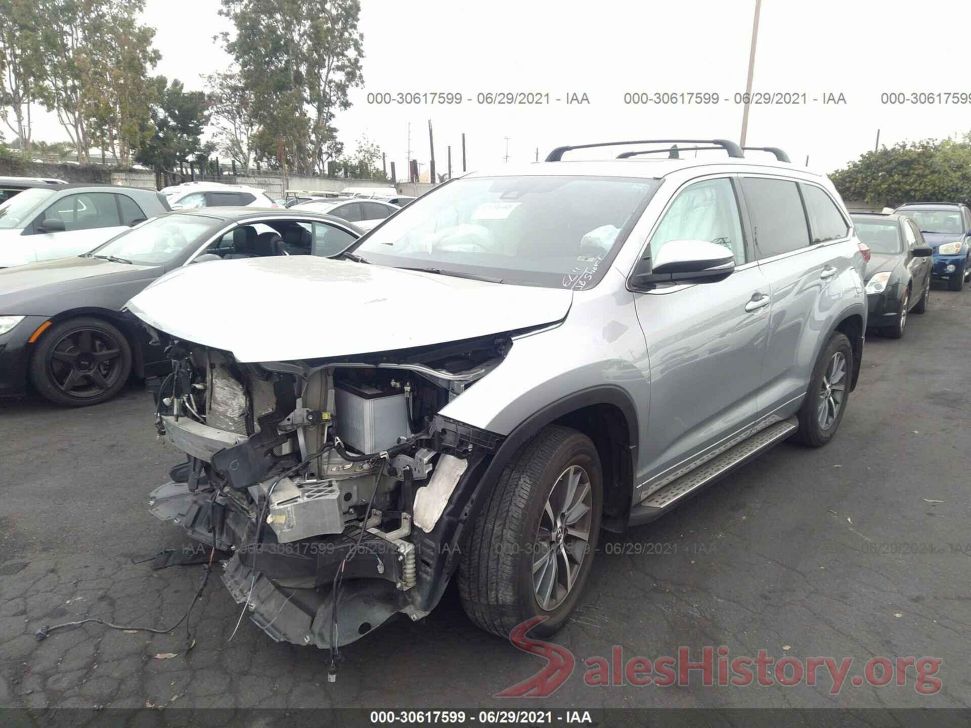 5TDKZRFH8JS541845 2018 TOYOTA HIGHLANDER