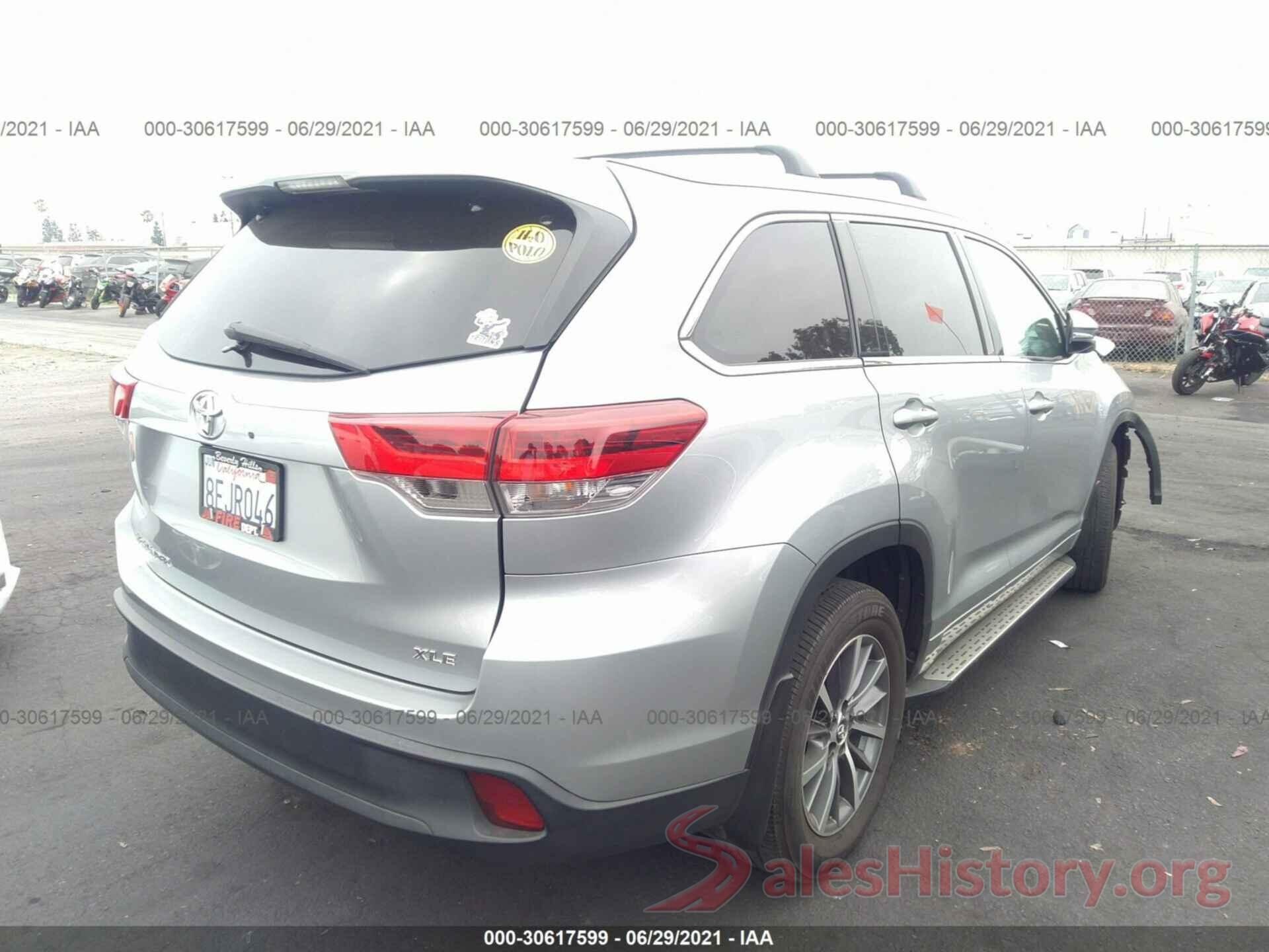 5TDKZRFH8JS541845 2018 TOYOTA HIGHLANDER