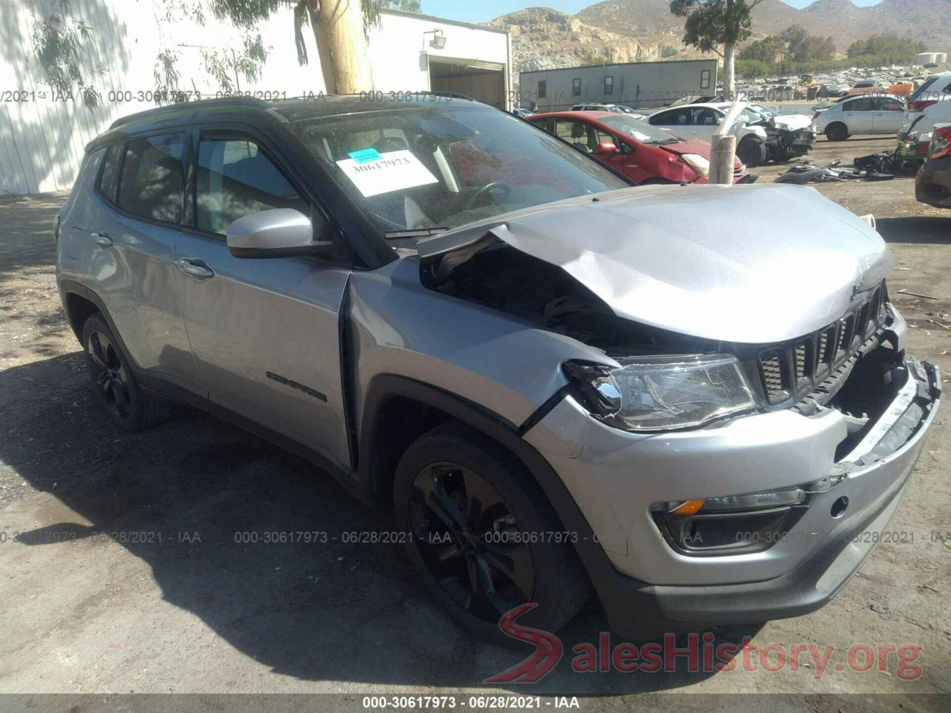 3C4NJCBB4JT409545 2018 JEEP COMPASS