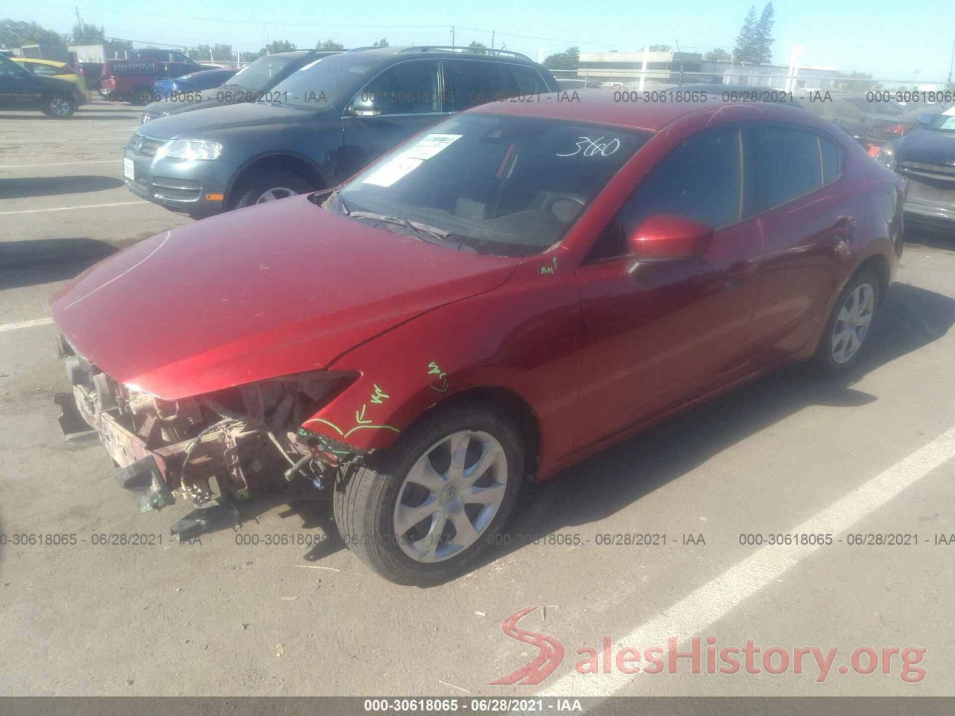 3MZBN1U76JM166042 2018 MAZDA MAZDA3 4-DOOR