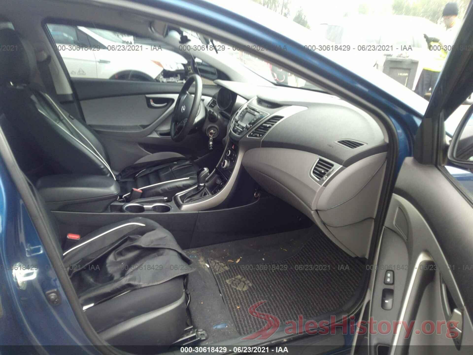 5NPDH4AE5GH682656 2016 HYUNDAI ELANTRA