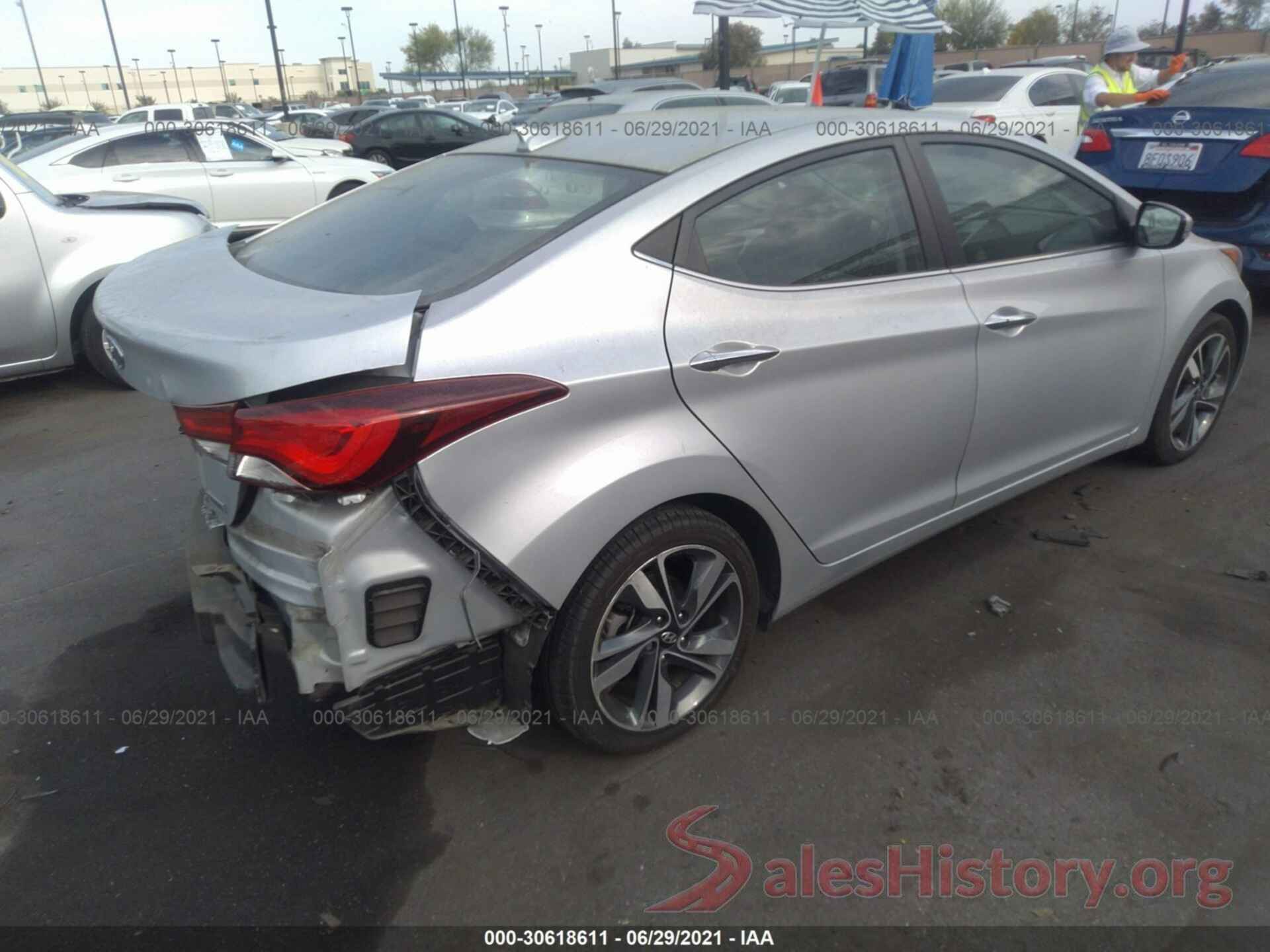 KMHDH4AE5GU515604 2016 HYUNDAI ELANTRA