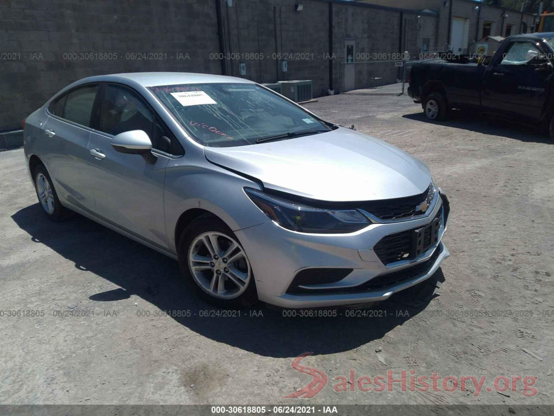 1G1BE5SM8J7202562 2018 CHEVROLET CRUZE