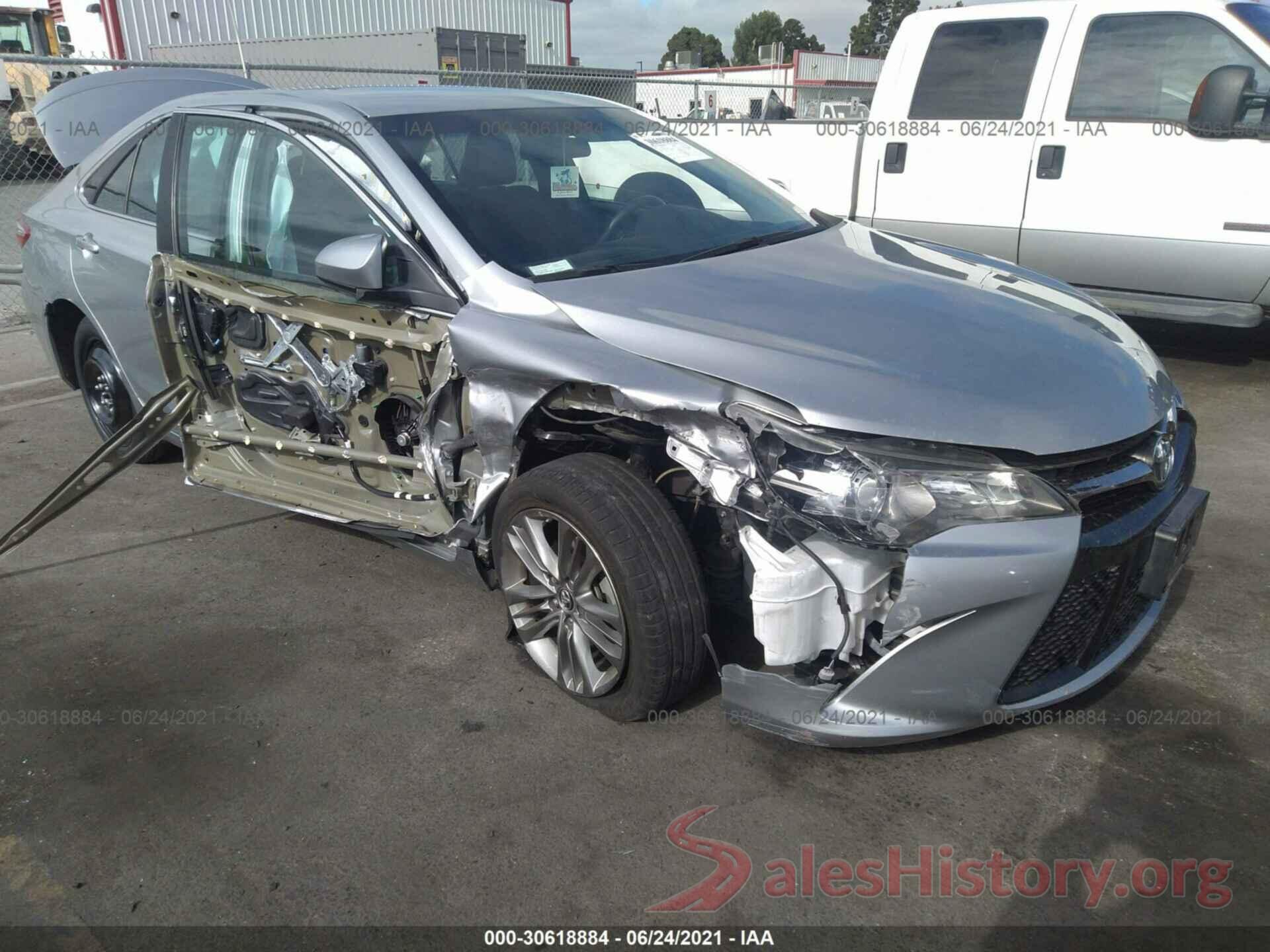 4T1BF1FK0HU739469 2017 TOYOTA CAMRY