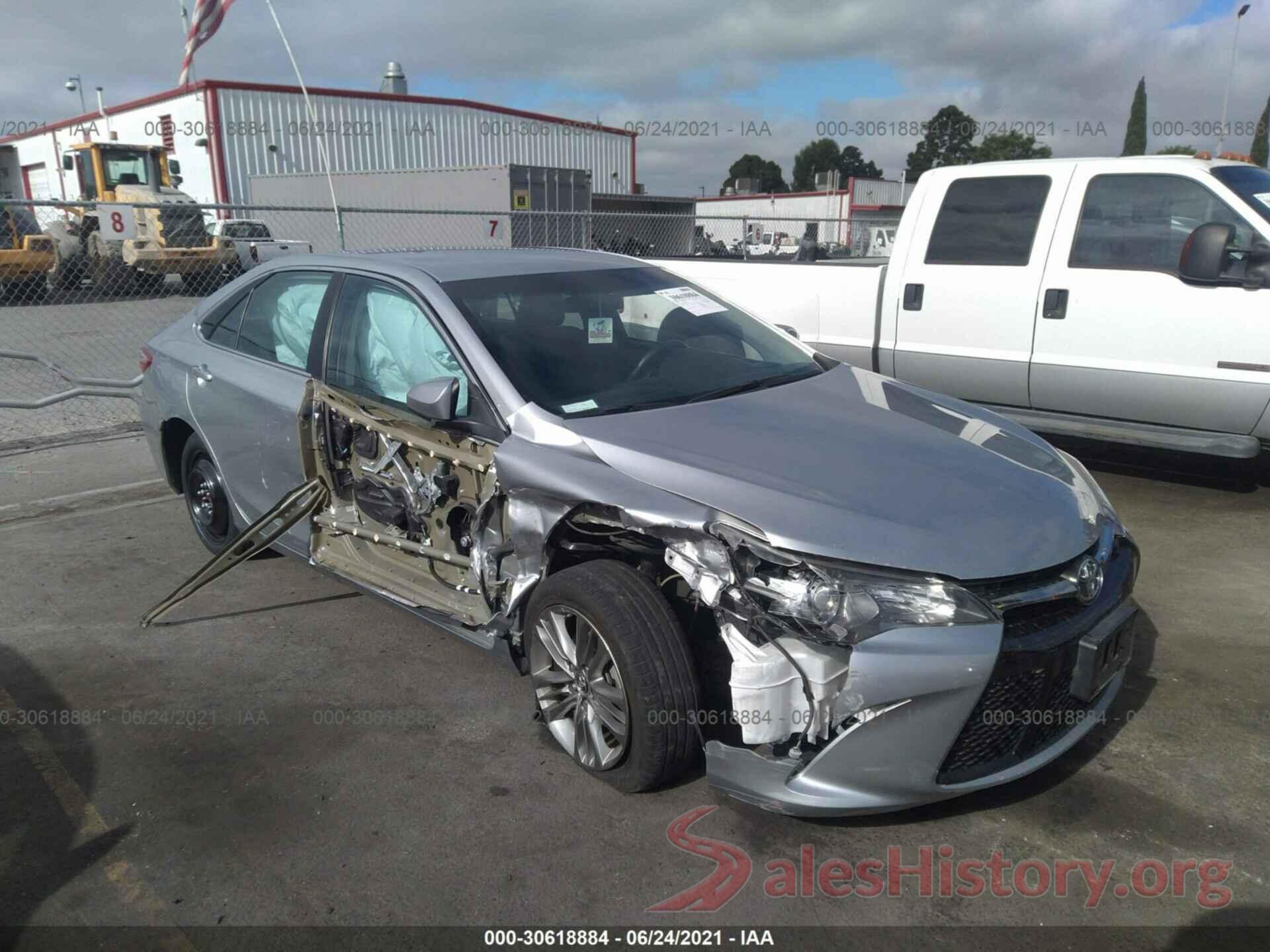 4T1BF1FK0HU739469 2017 TOYOTA CAMRY