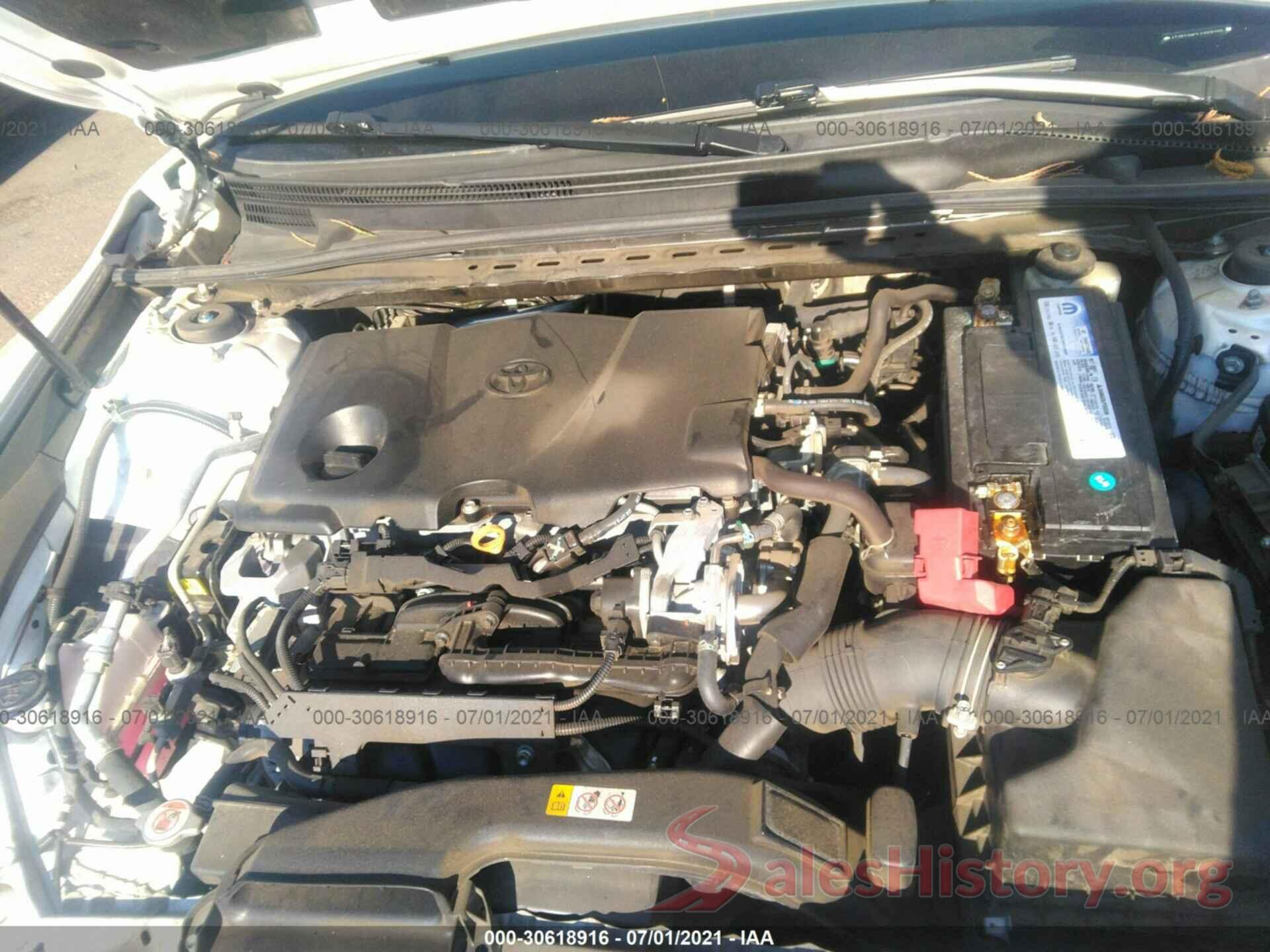 4T1B11HK3JU068199 2018 TOYOTA CAMRY