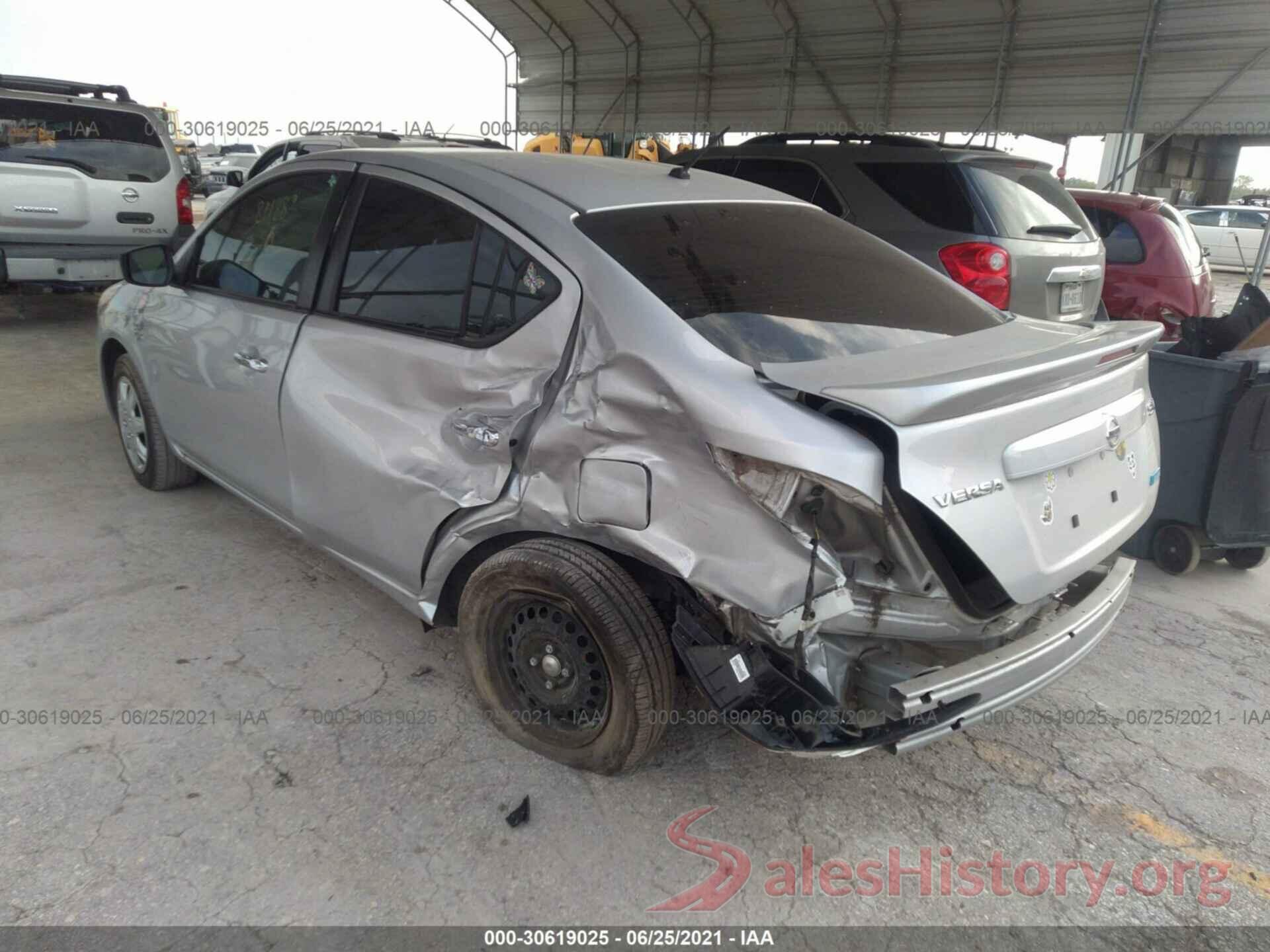 3N1CN7AP3GL811889 2016 NISSAN VERSA