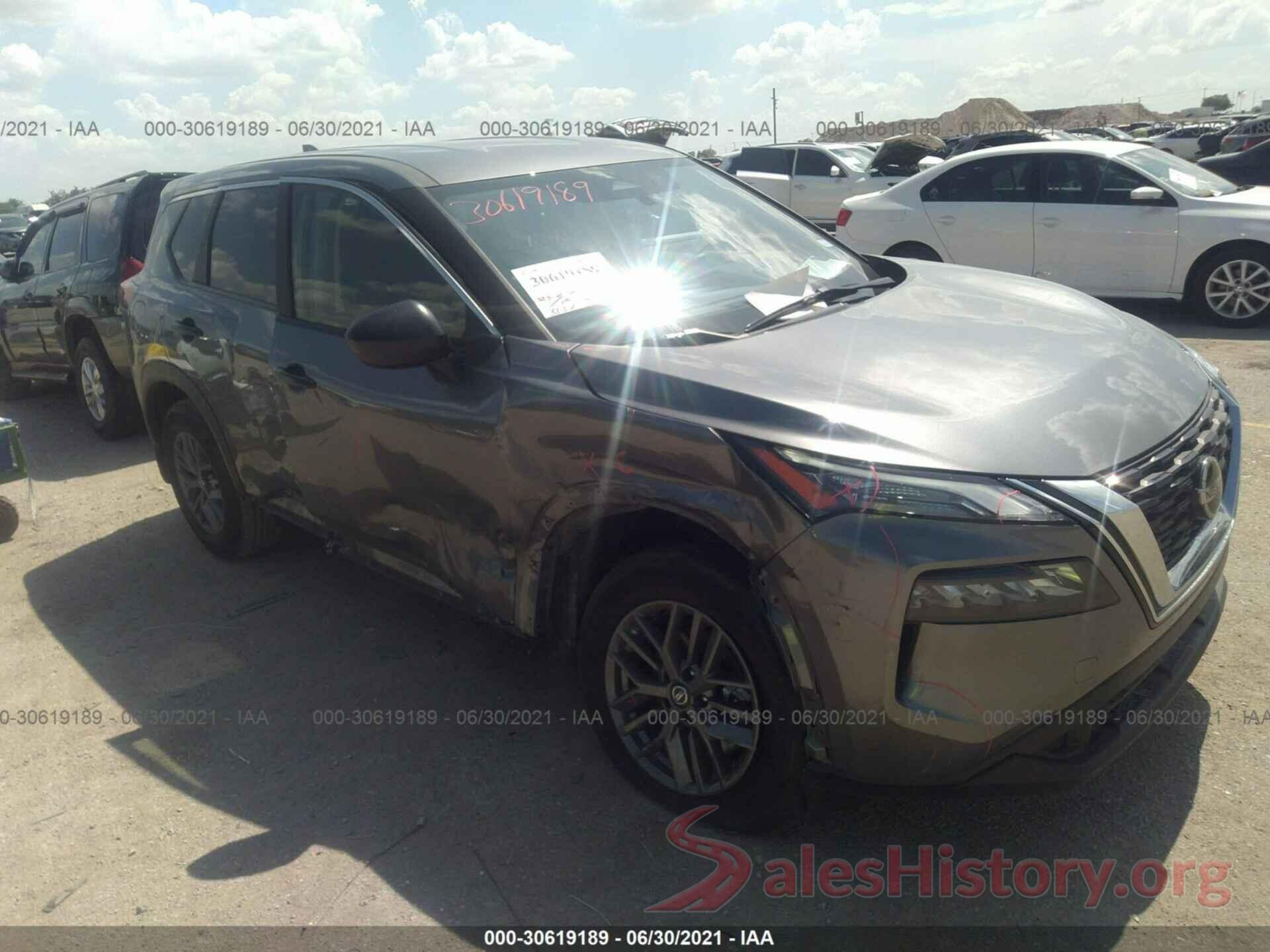 JN8AT3AA9MW001532 2021 NISSAN ROGUE