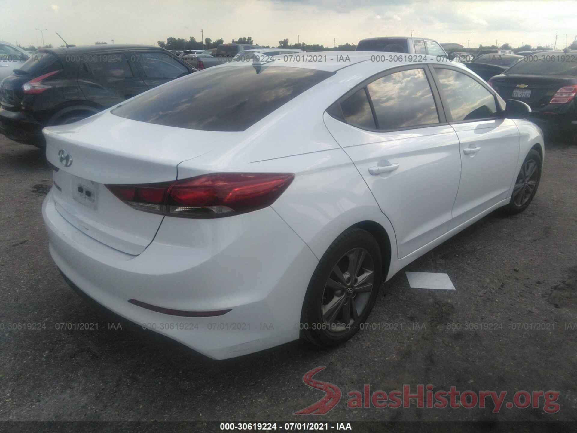 5NPD84LF6HH002271 2017 HYUNDAI ELANTRA