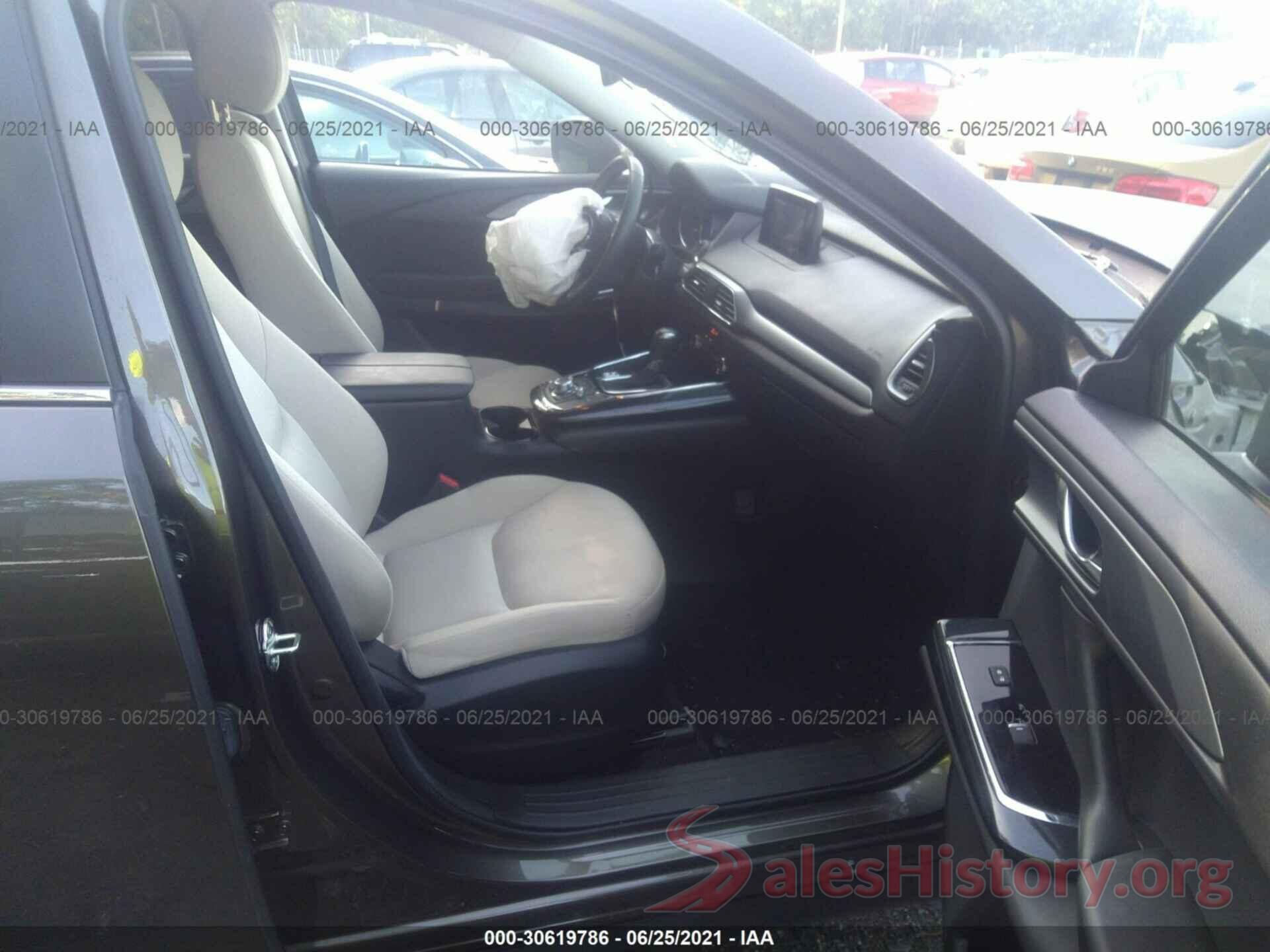 JM3TCBBY8J0205724 2018 MAZDA CX-9