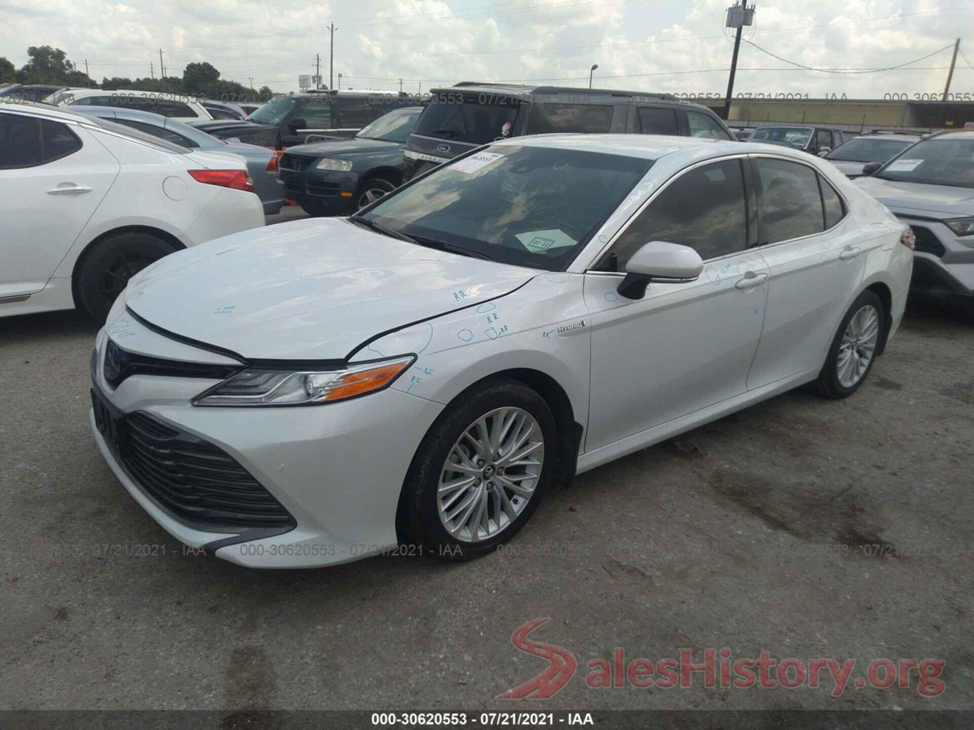 4T1B21HKXJU002682 2018 TOYOTA CAMRY