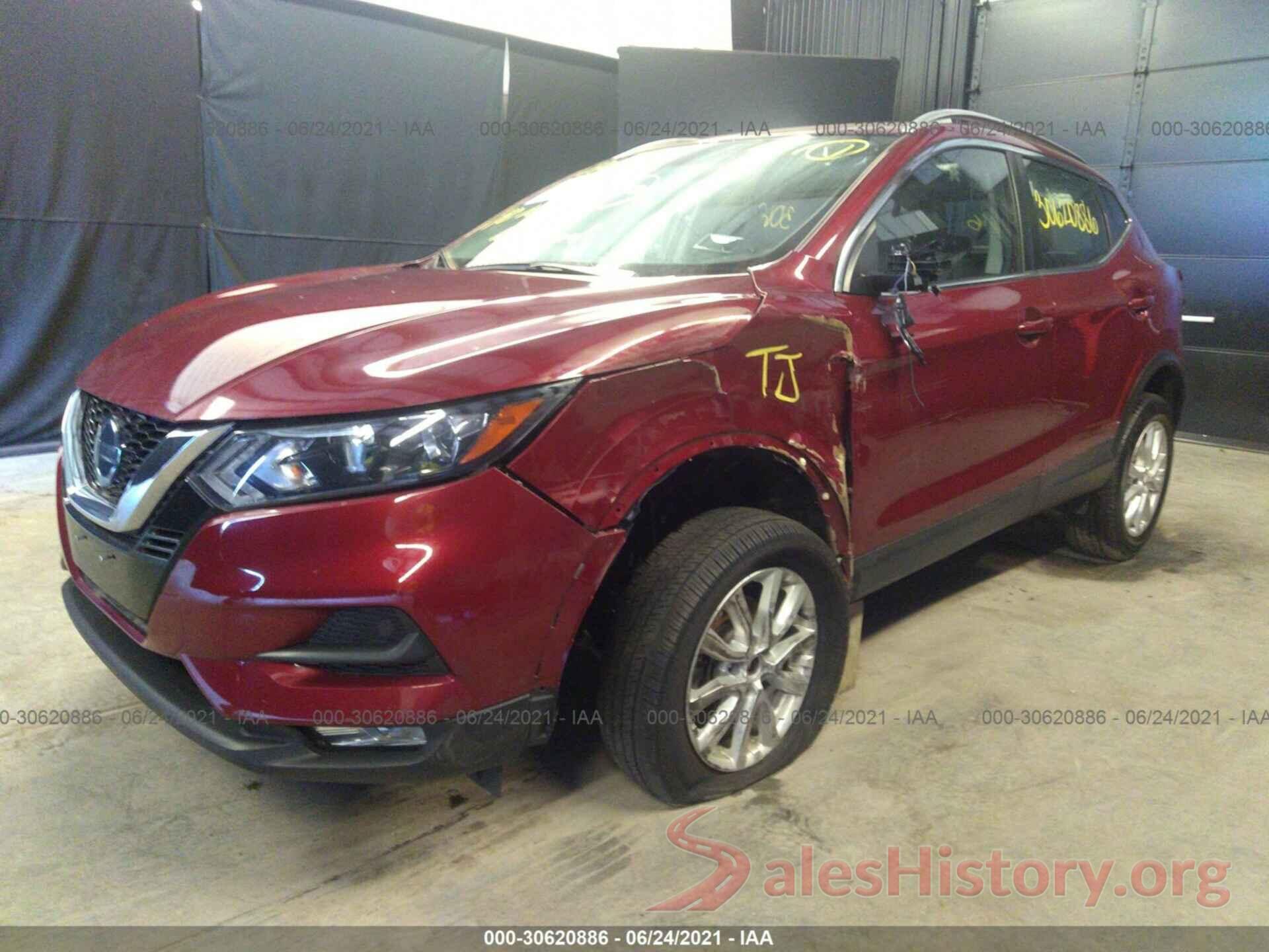 JN1BJ1CW8LW368426 2020 NISSAN ROGUE SPORT