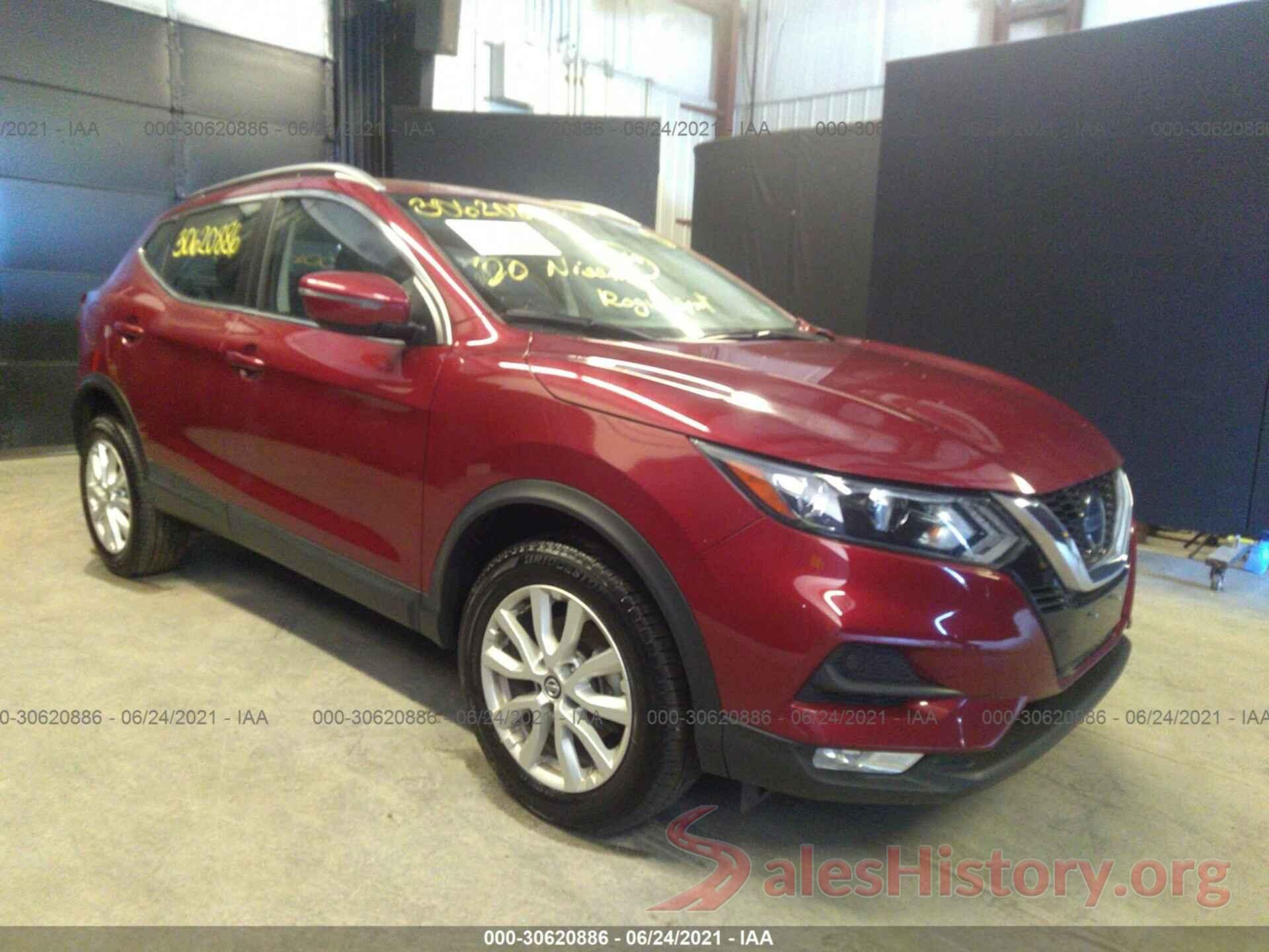 JN1BJ1CW8LW368426 2020 NISSAN ROGUE SPORT