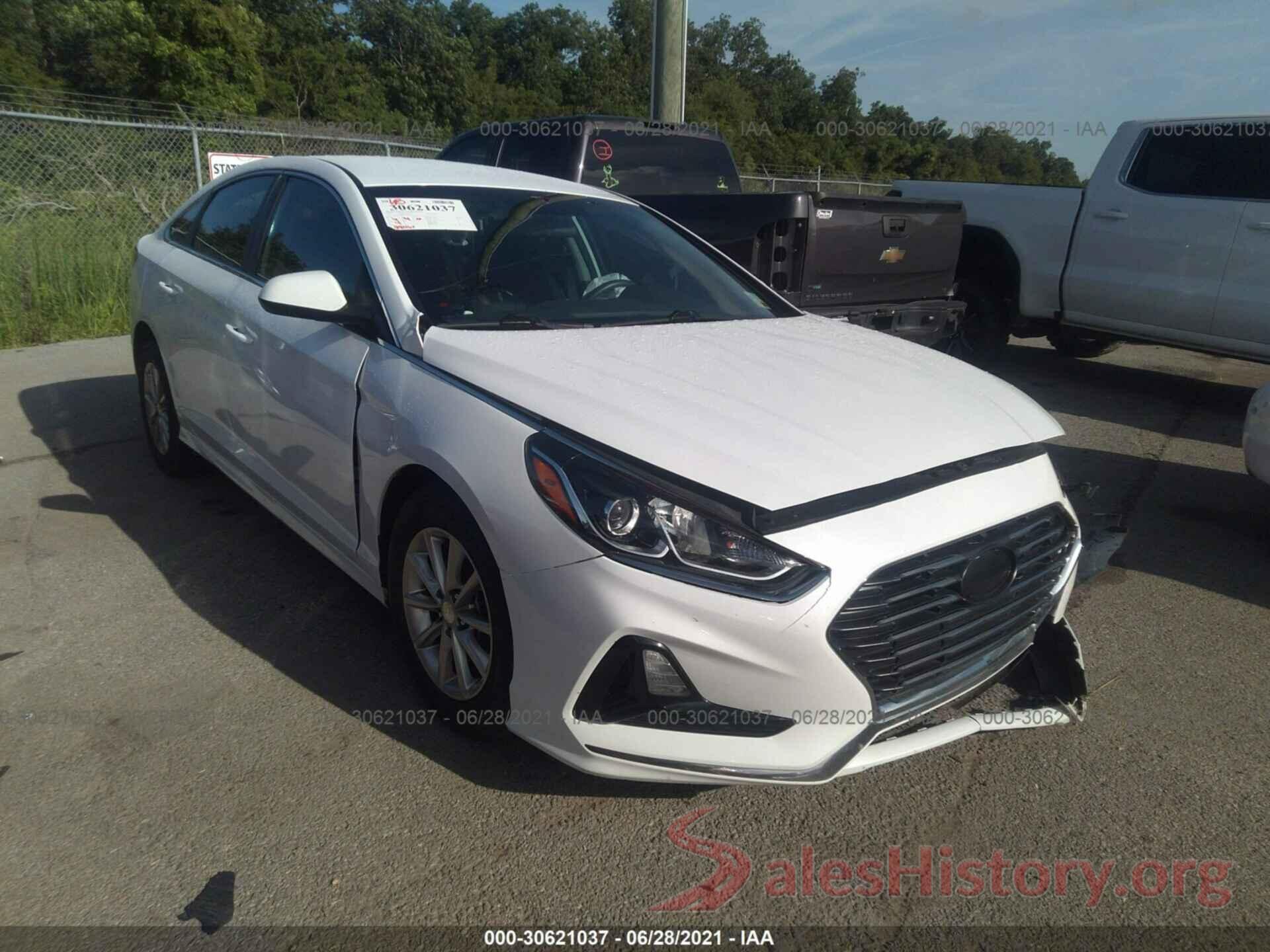 5NPE24AF5JH621961 2018 HYUNDAI SONATA