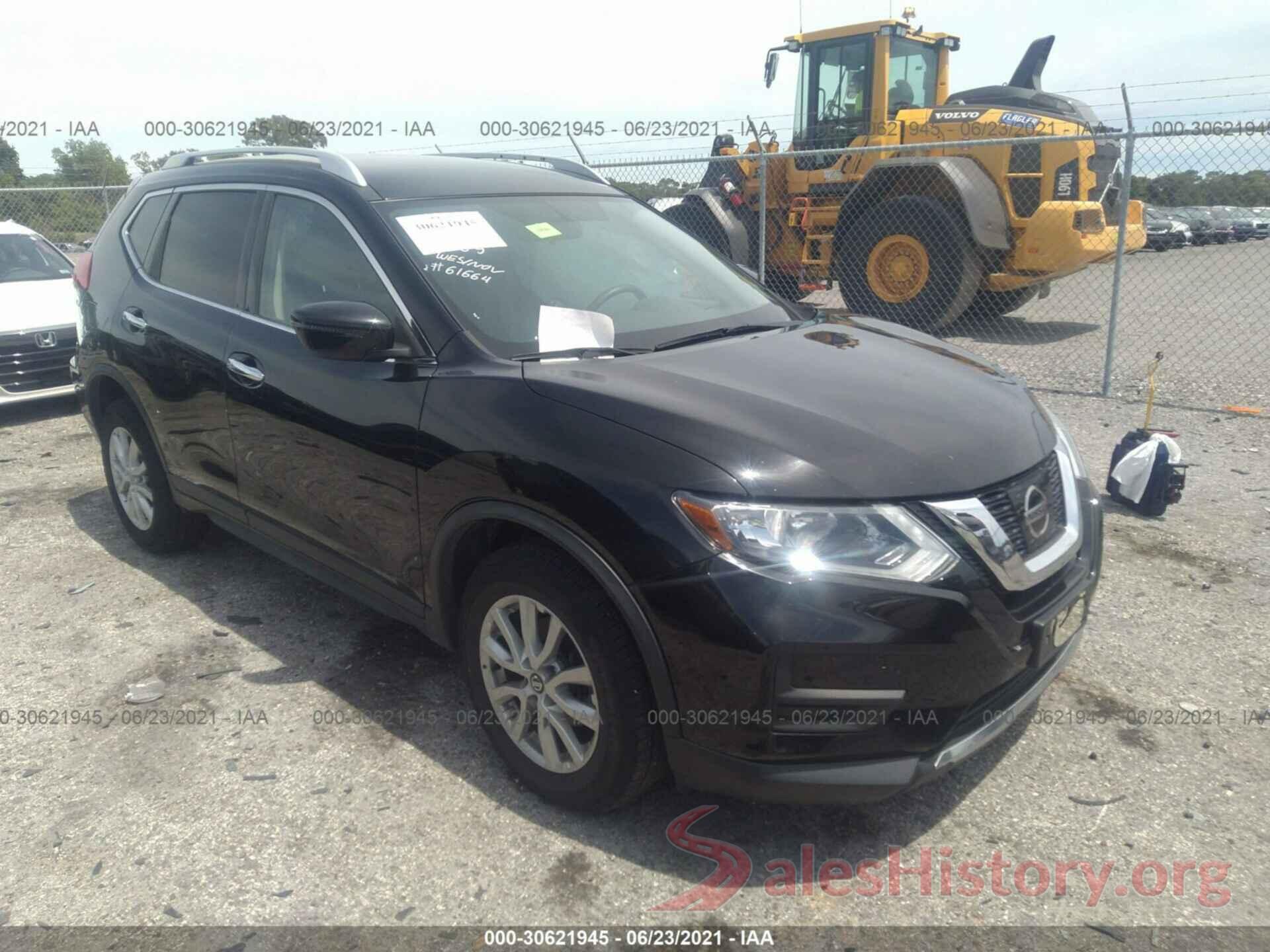 KNMAT2MV8HP589430 2017 NISSAN ROGUE