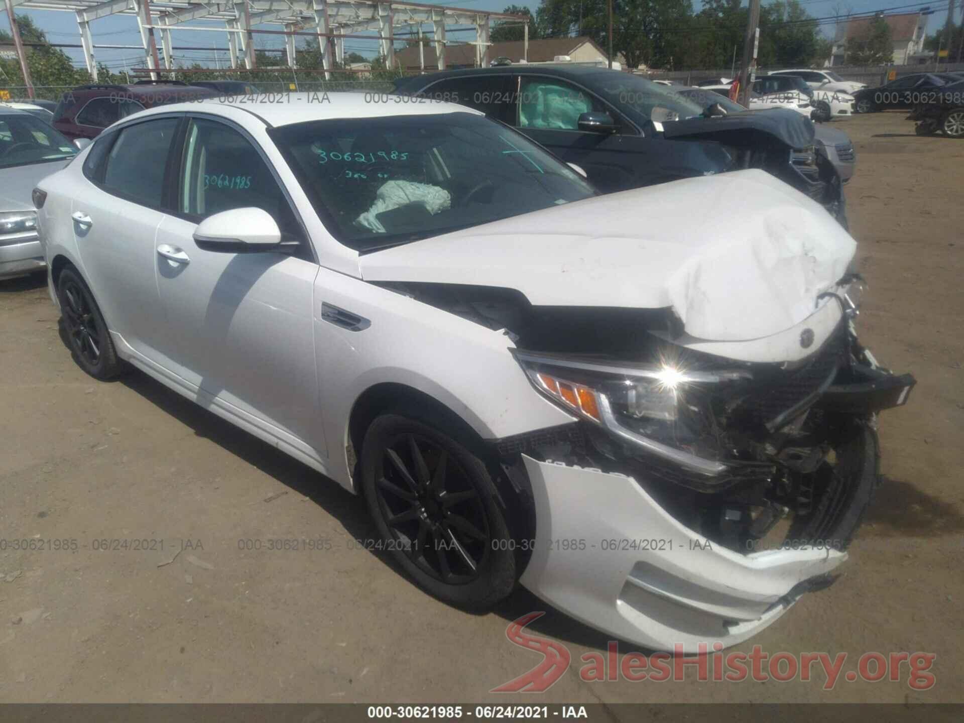 5XXGT4L3XGG014564 2016 KIA OPTIMA