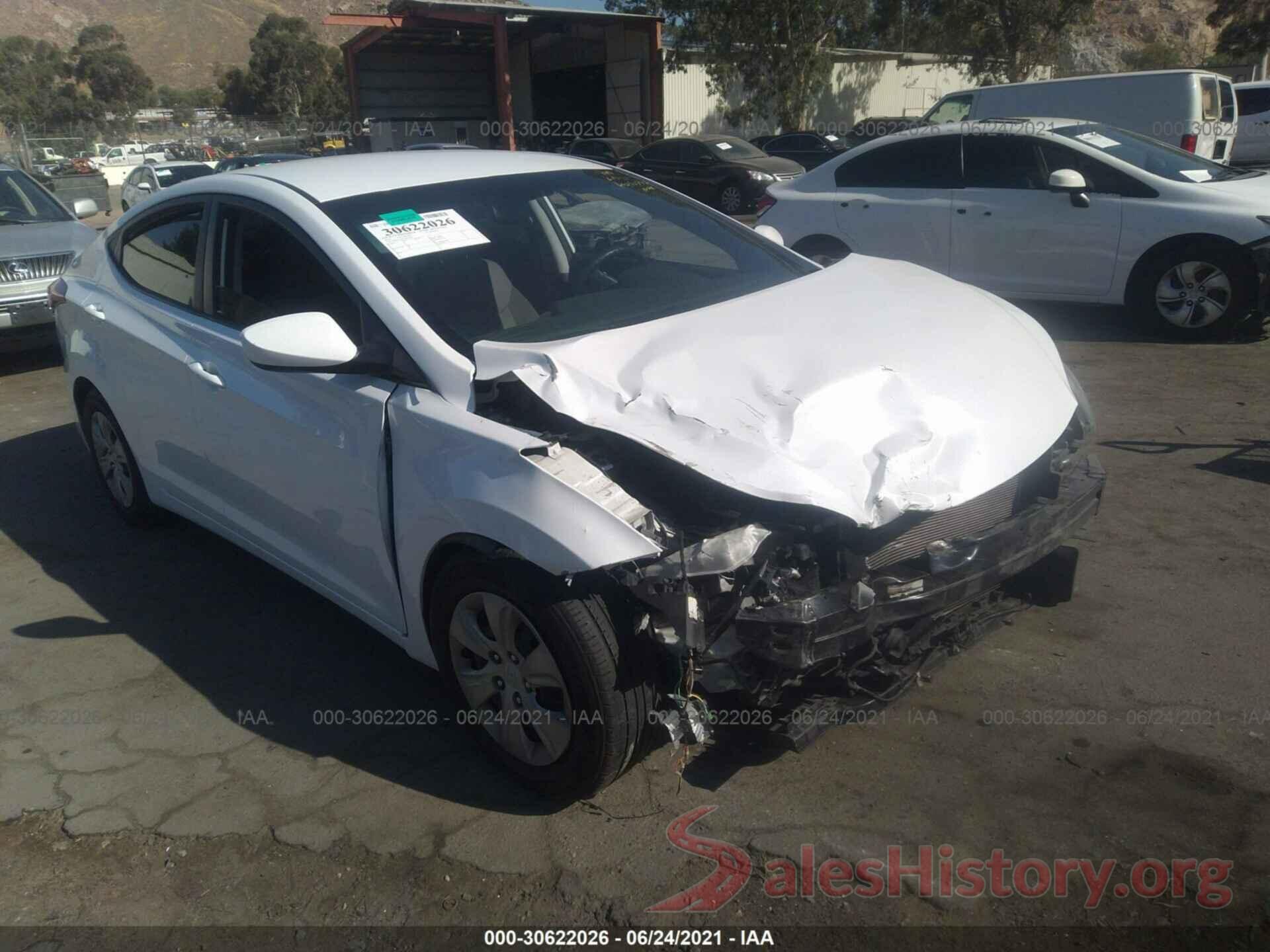 5NPDH4AE3GH695289 2016 HYUNDAI ELANTRA