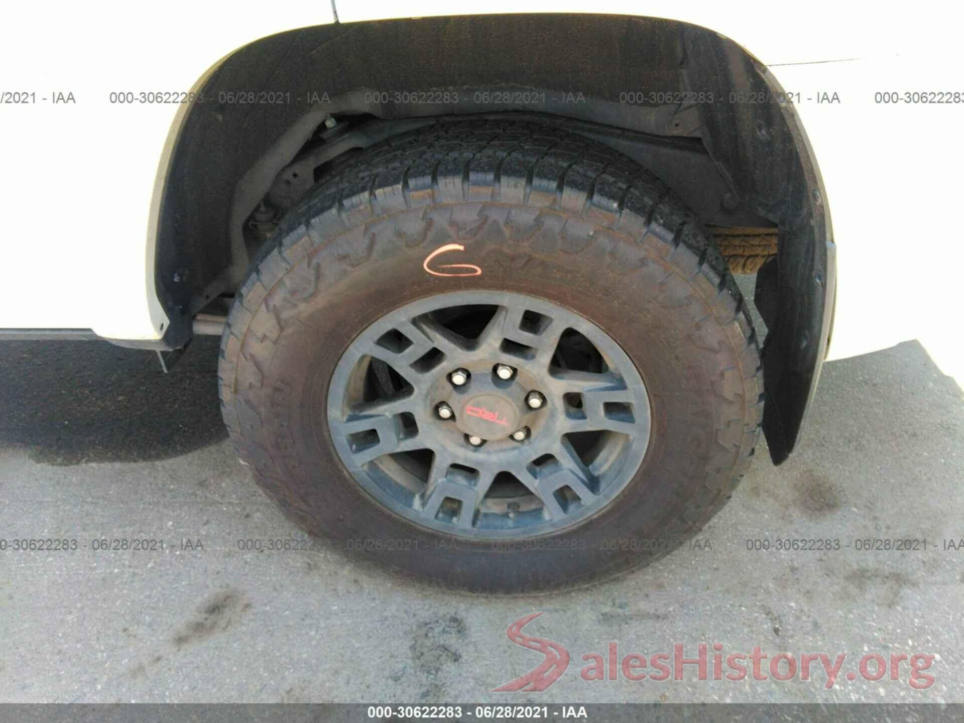 JTEBU5JR1K5659410 2019 TOYOTA 4RUNNER