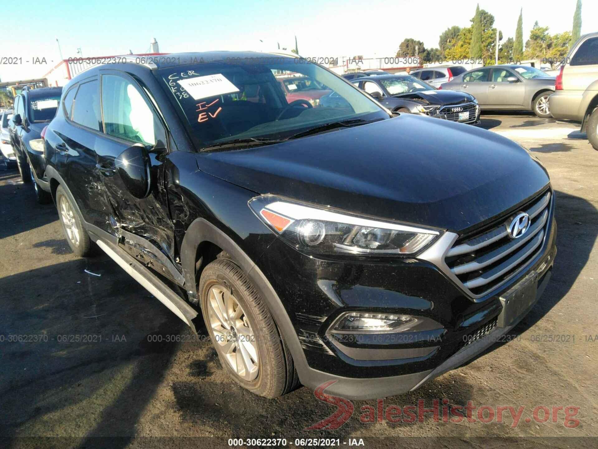 KM8J33A48HU428087 2017 HYUNDAI TUCSON