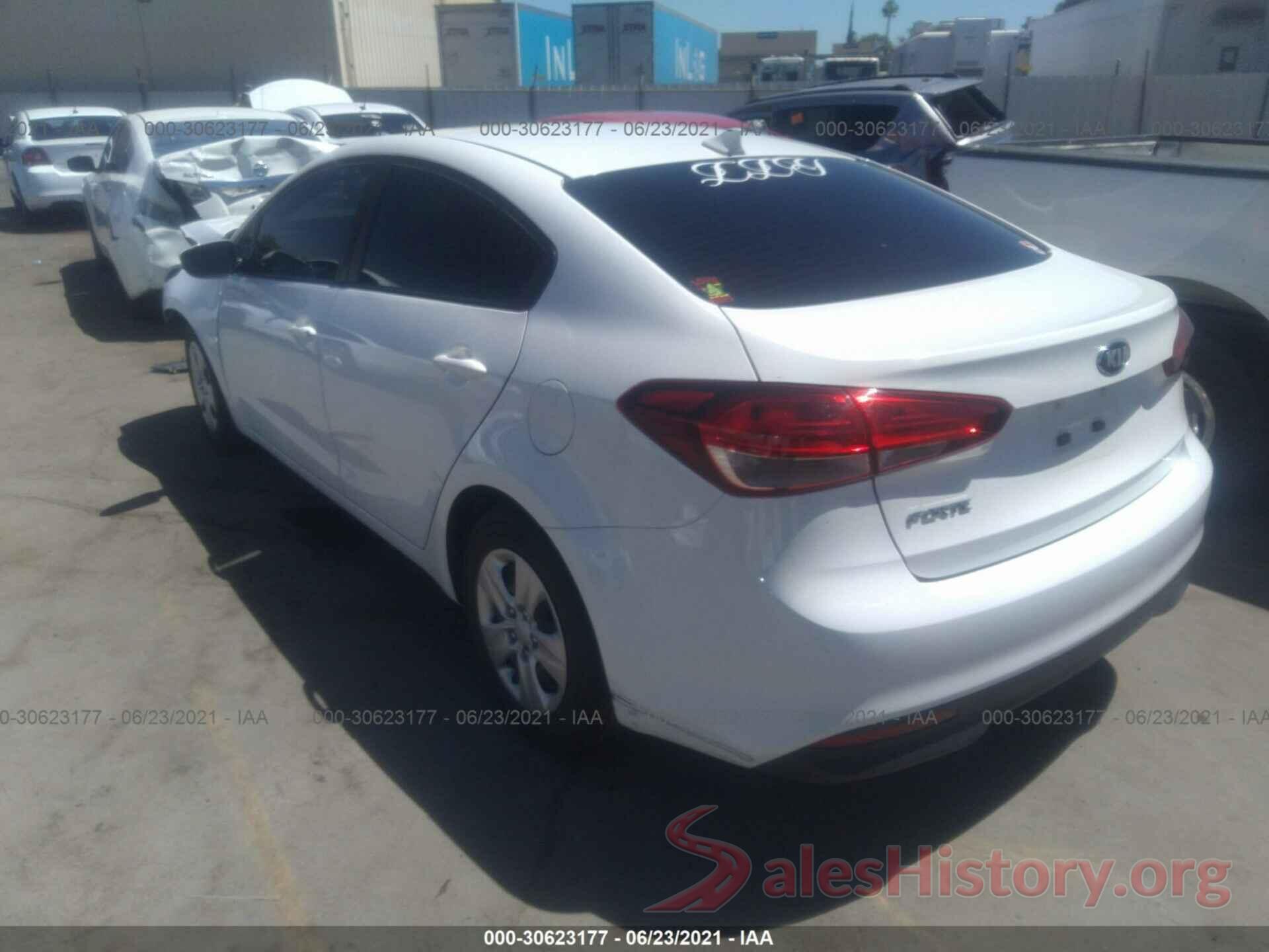 3KPFK4A76JE167432 2018 KIA FORTE