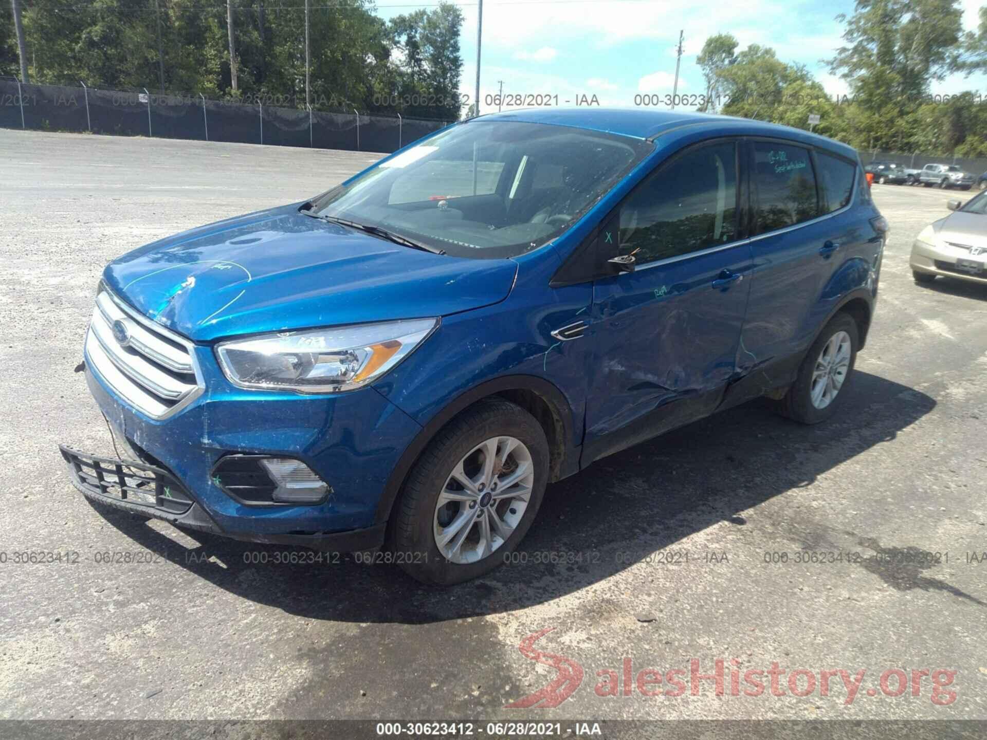 1FMCU0GDXHUD75310 2017 FORD ESCAPE