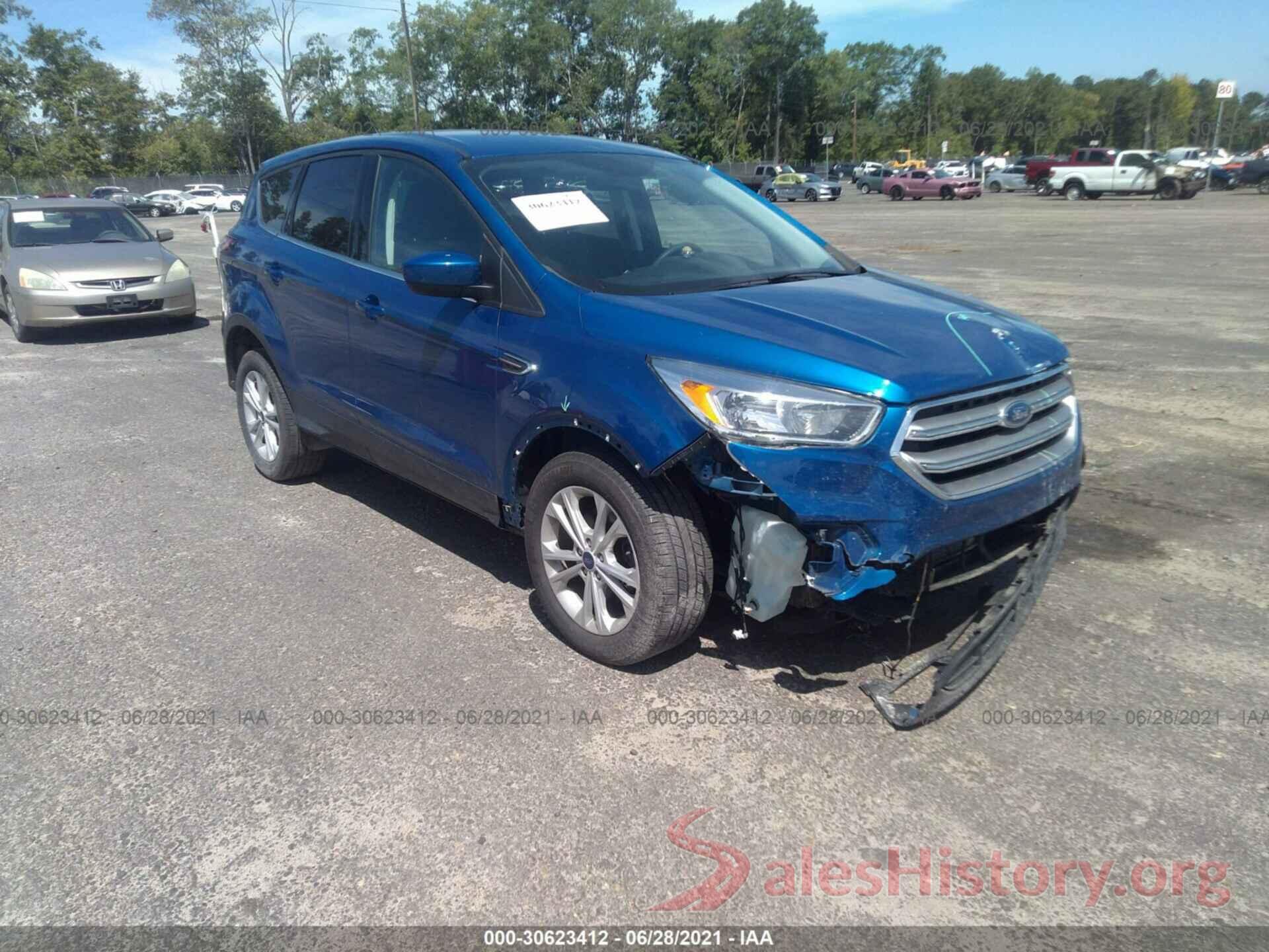 1FMCU0GDXHUD75310 2017 FORD ESCAPE