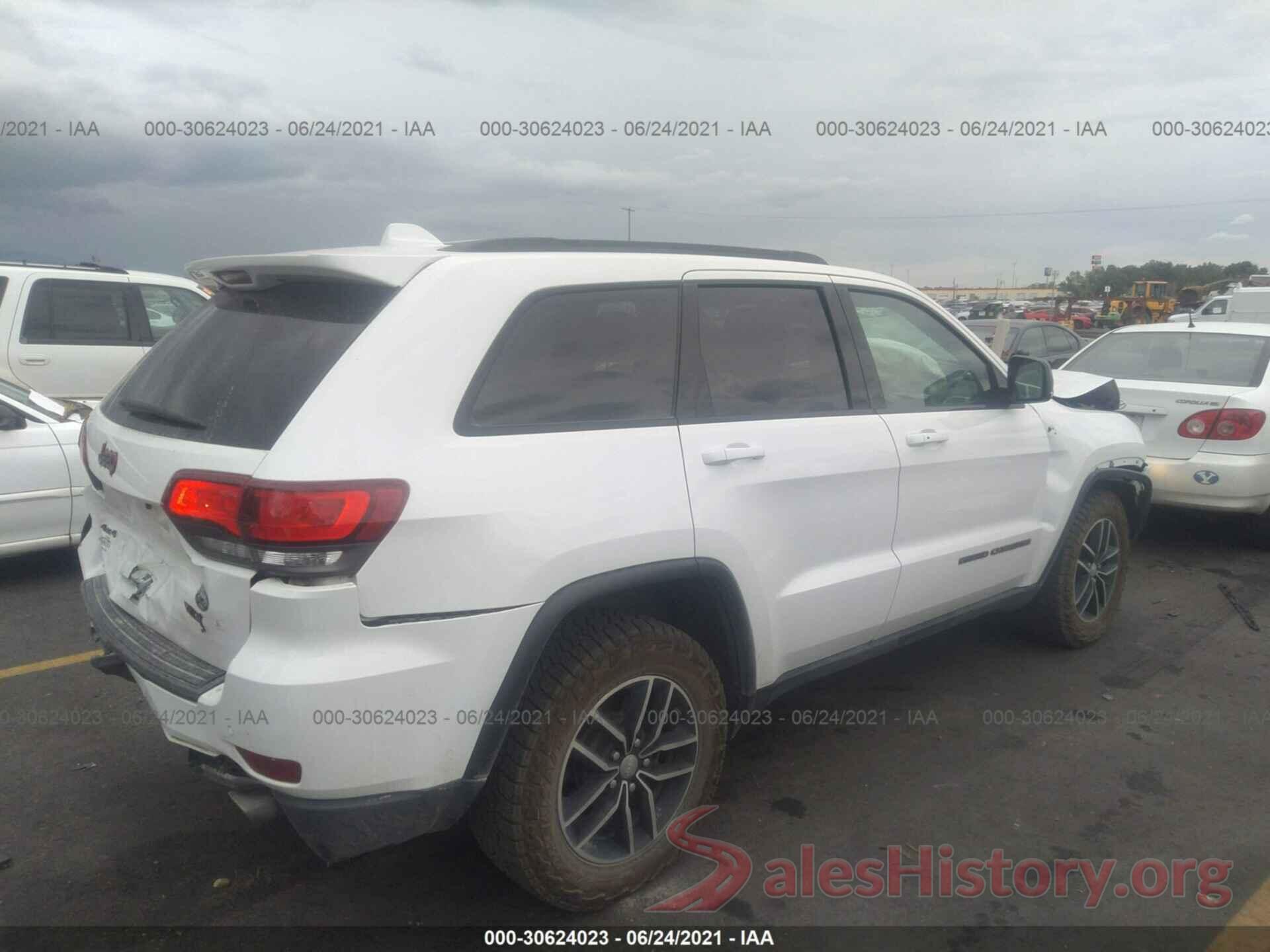 1C4RJFLGXJC419019 2018 JEEP GRAND CHEROKEE