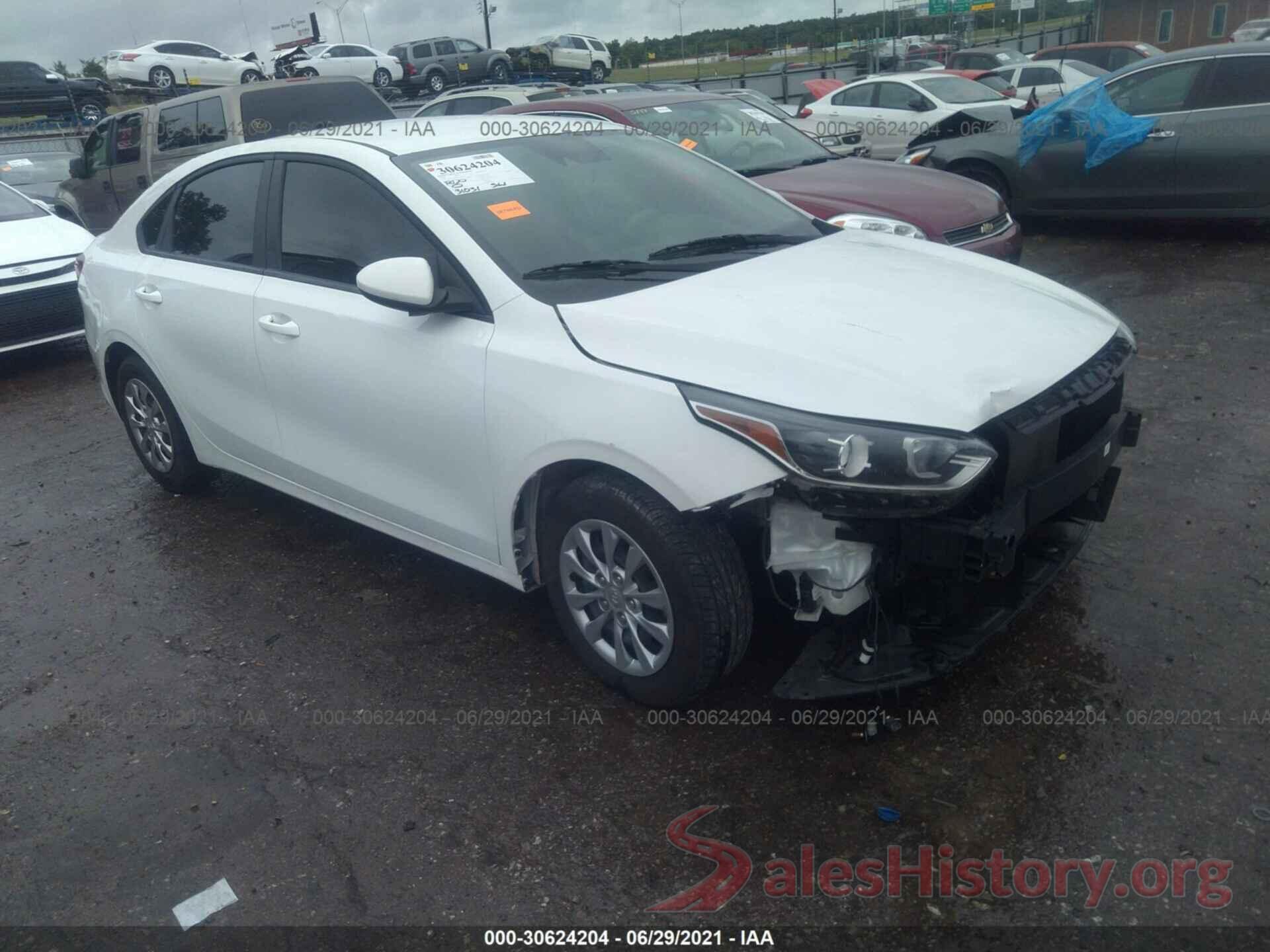 3KPF24AD8LE159647 2020 KIA FORTE