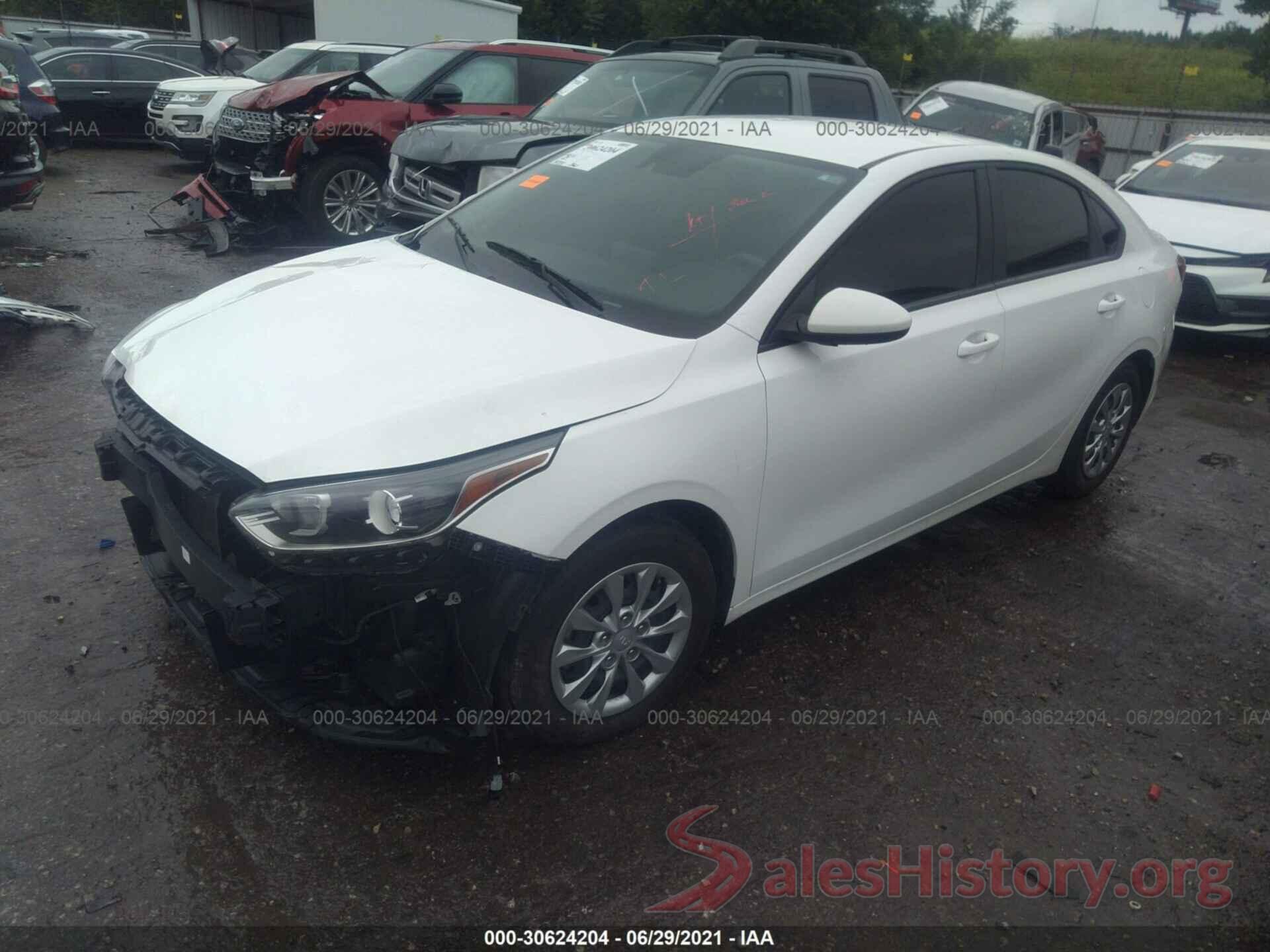 3KPF24AD8LE159647 2020 KIA FORTE